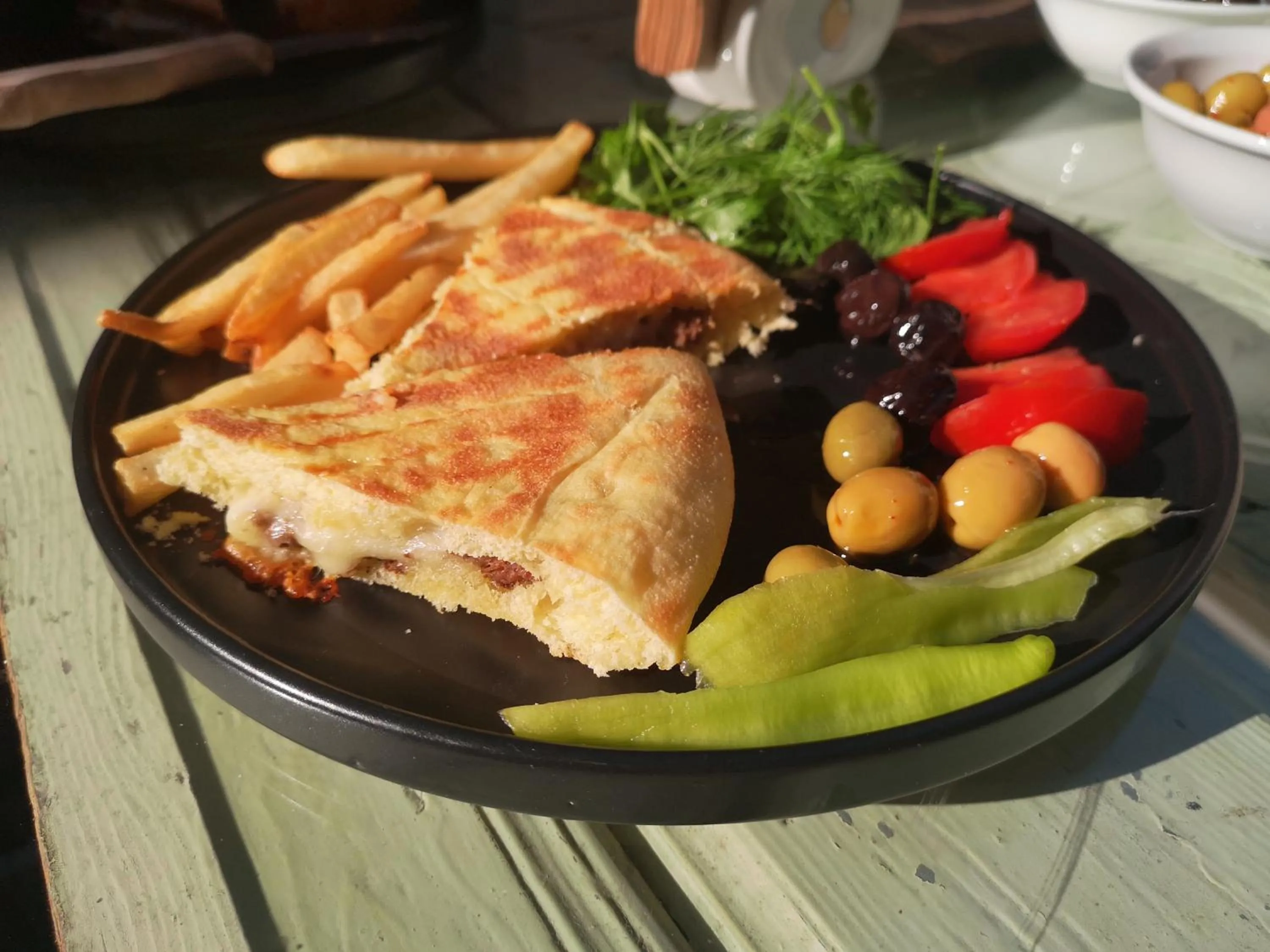 Restaurant/places to eat in La Casa Carina