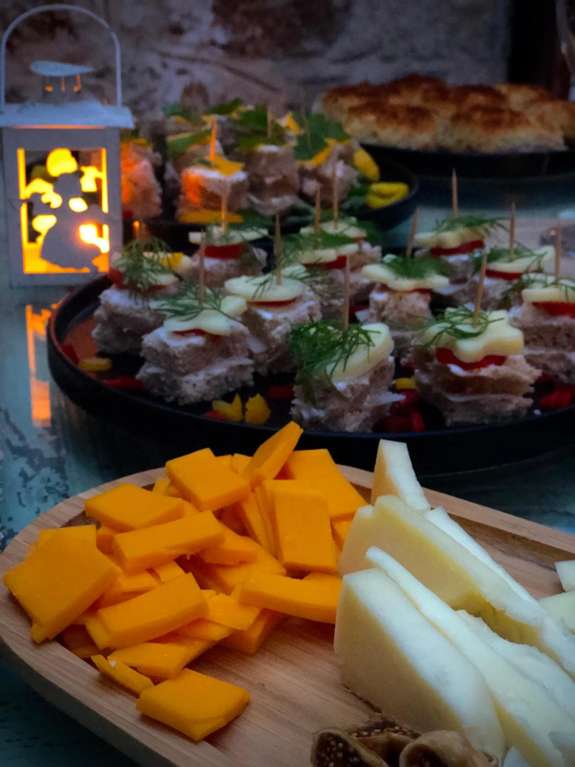 Restaurant/places to eat in La Casa Carina