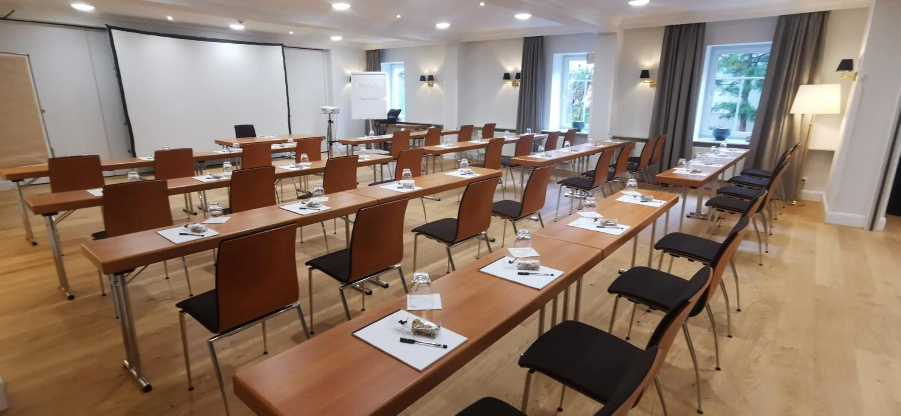Meeting/conference room in Romantik Hotel Schwanefeld & Spa