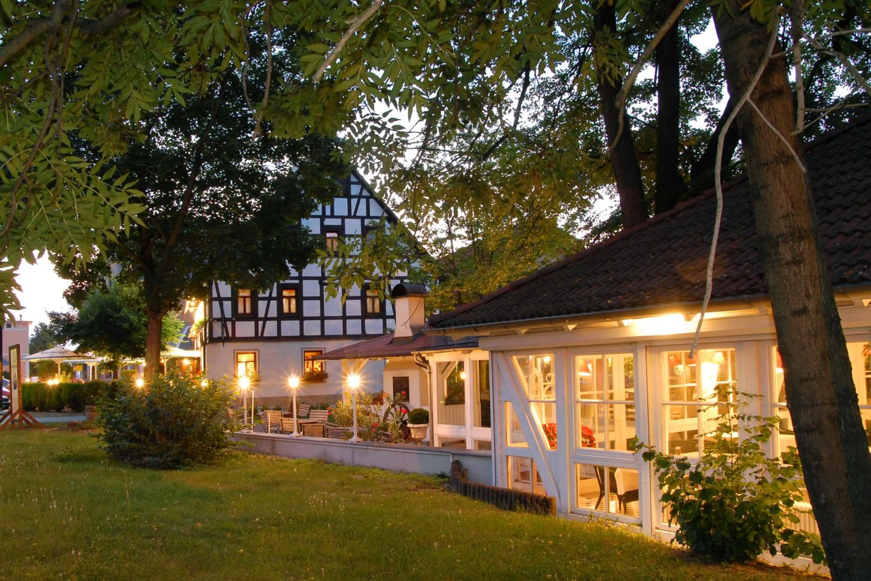 Property building in Romantik Hotel Schwanefeld & Spa