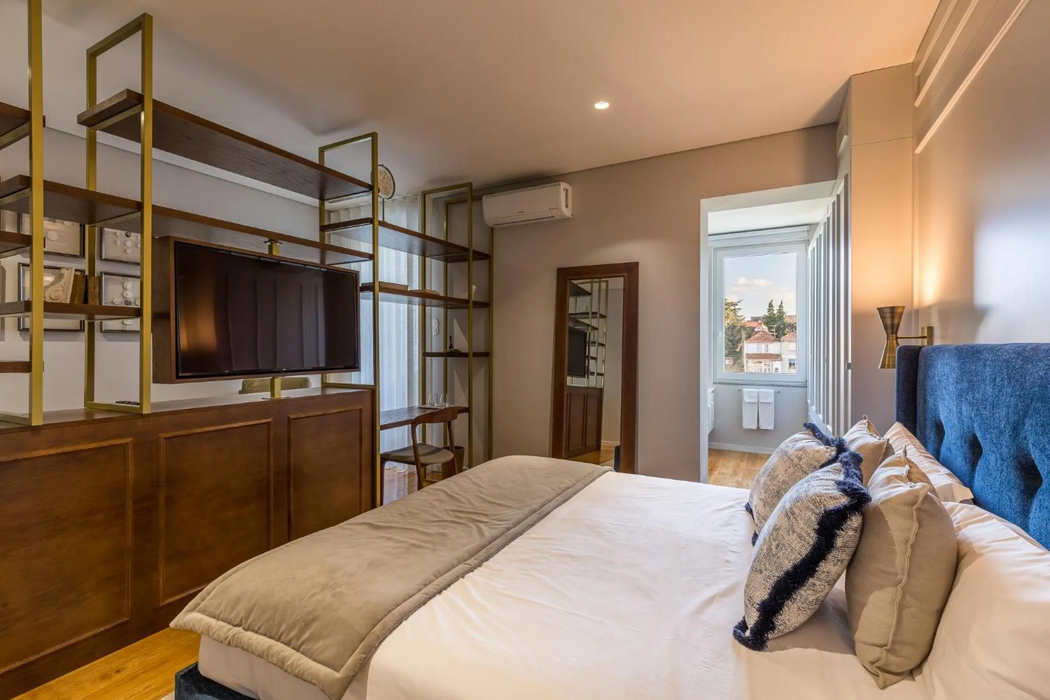 Bed in Gallery Townhouse & Home