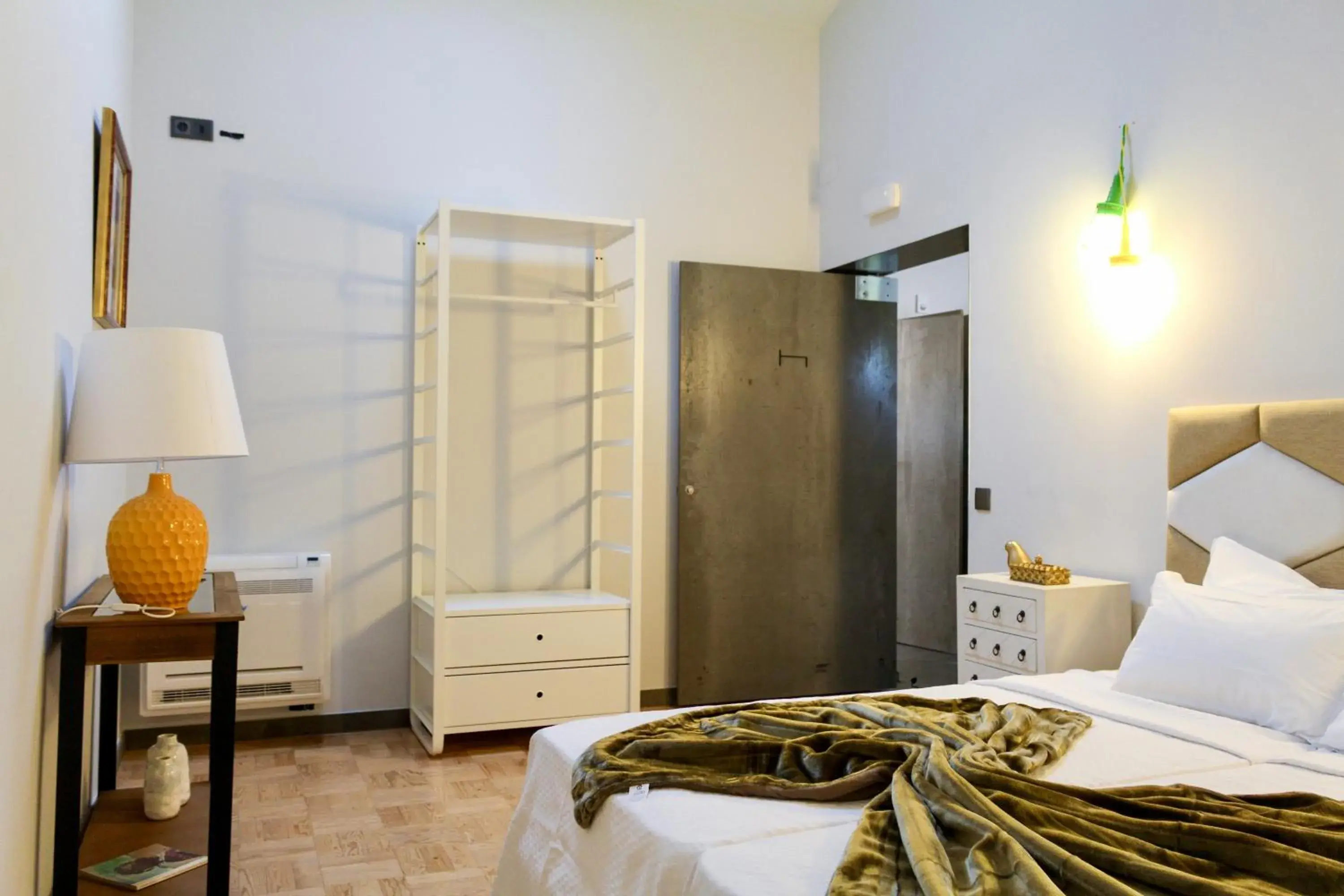 Standard Double Room in Hostel Pia do Urso Standard Double Room in Hostel Pia do Urso