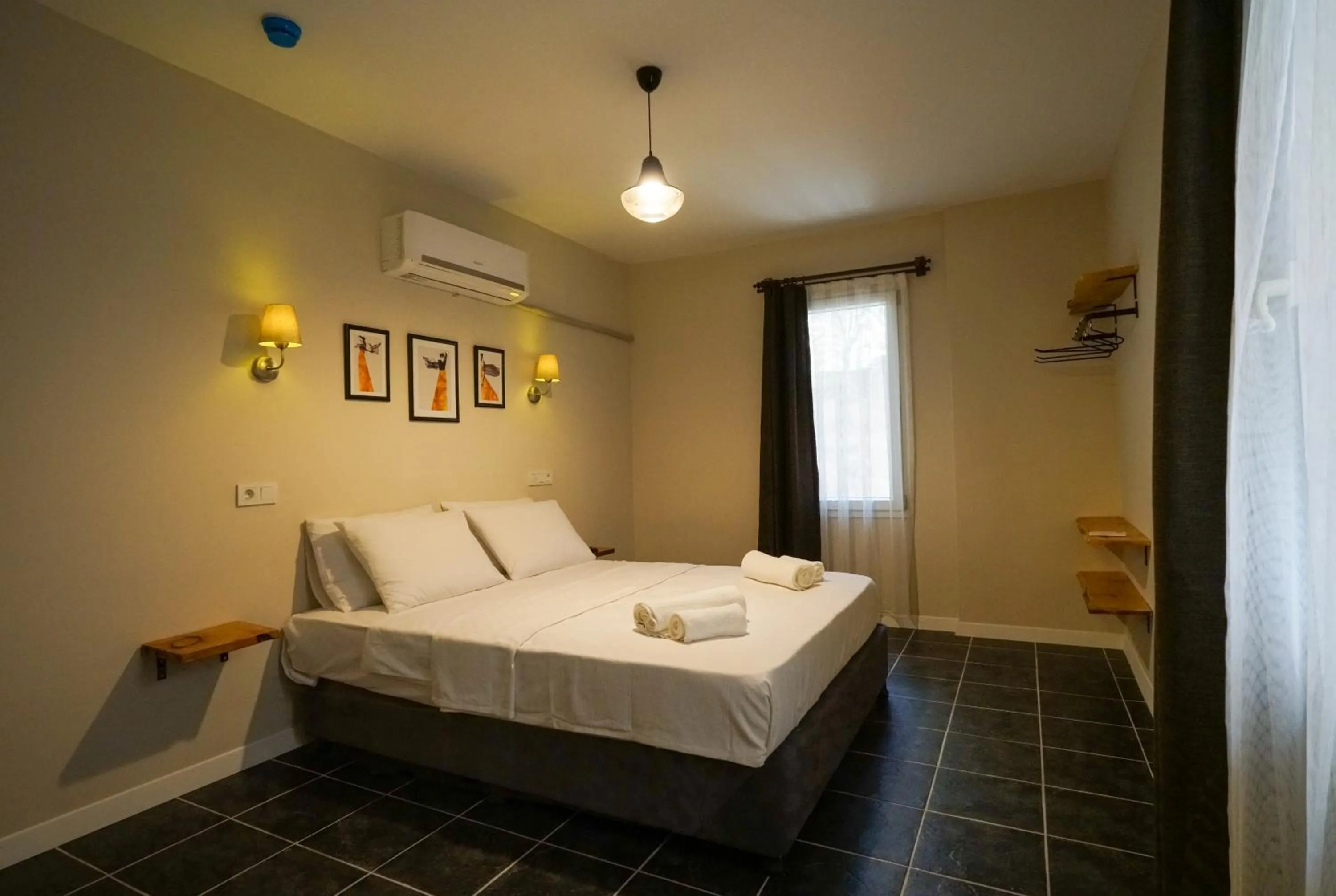 Photo of the whole room in Holy Pansiyon