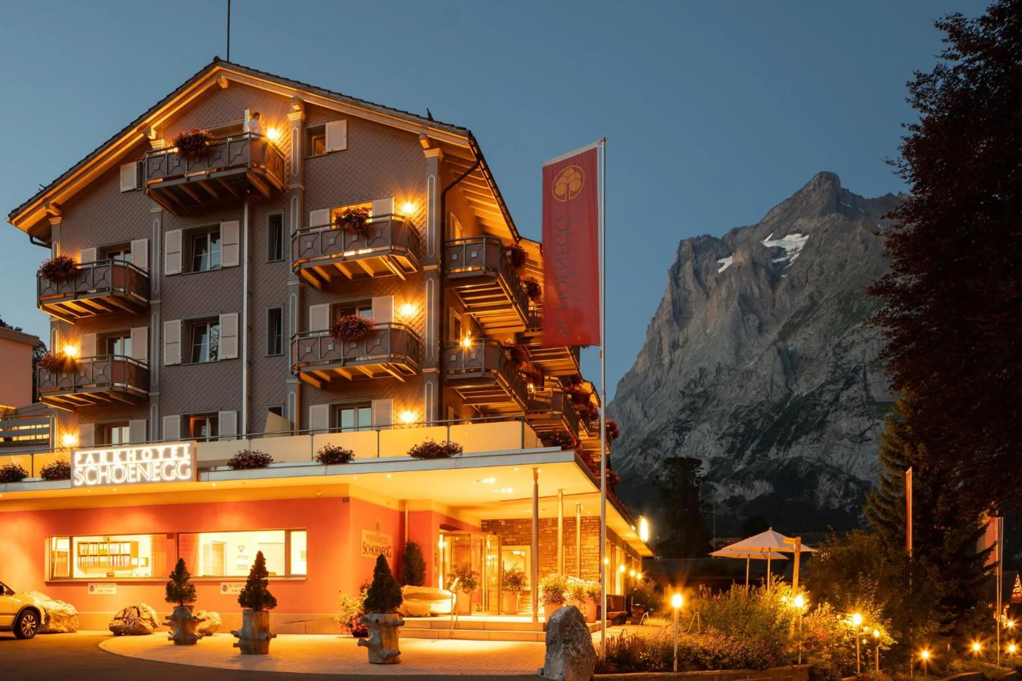 Property building in Parkhotel Schoenegg