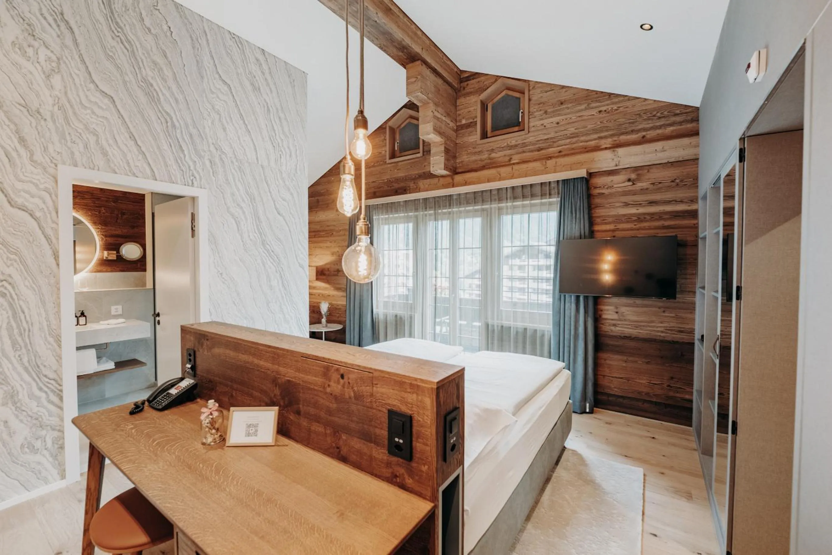 Bed in Parkhotel Schoenegg