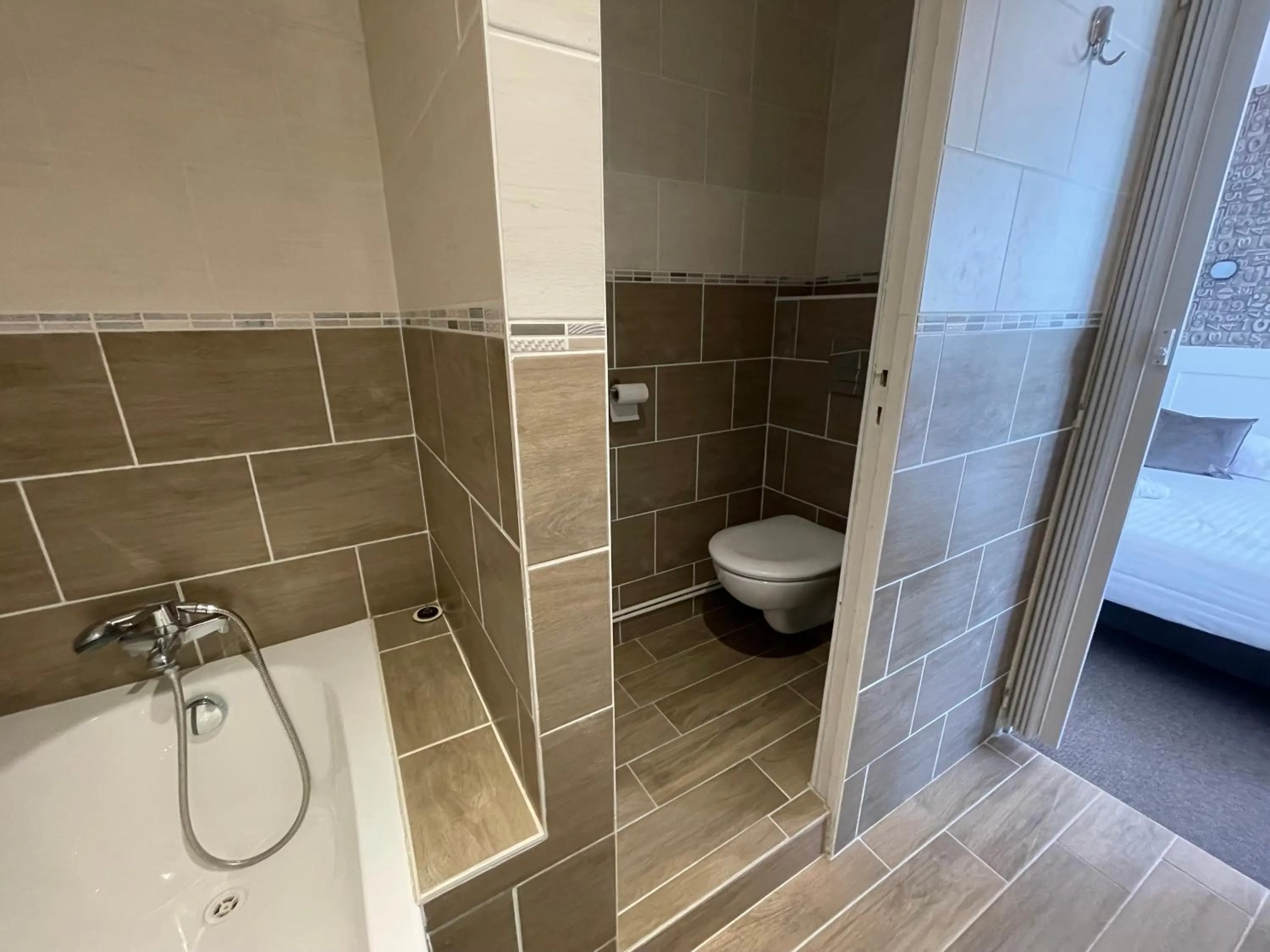 Toilet in Le Clos Normand