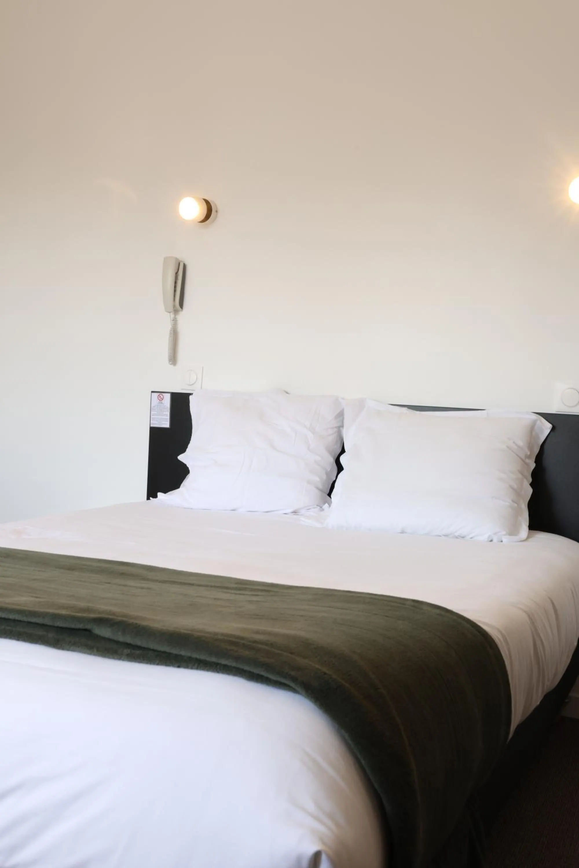 Bedroom, Bed in Le Clos Normand