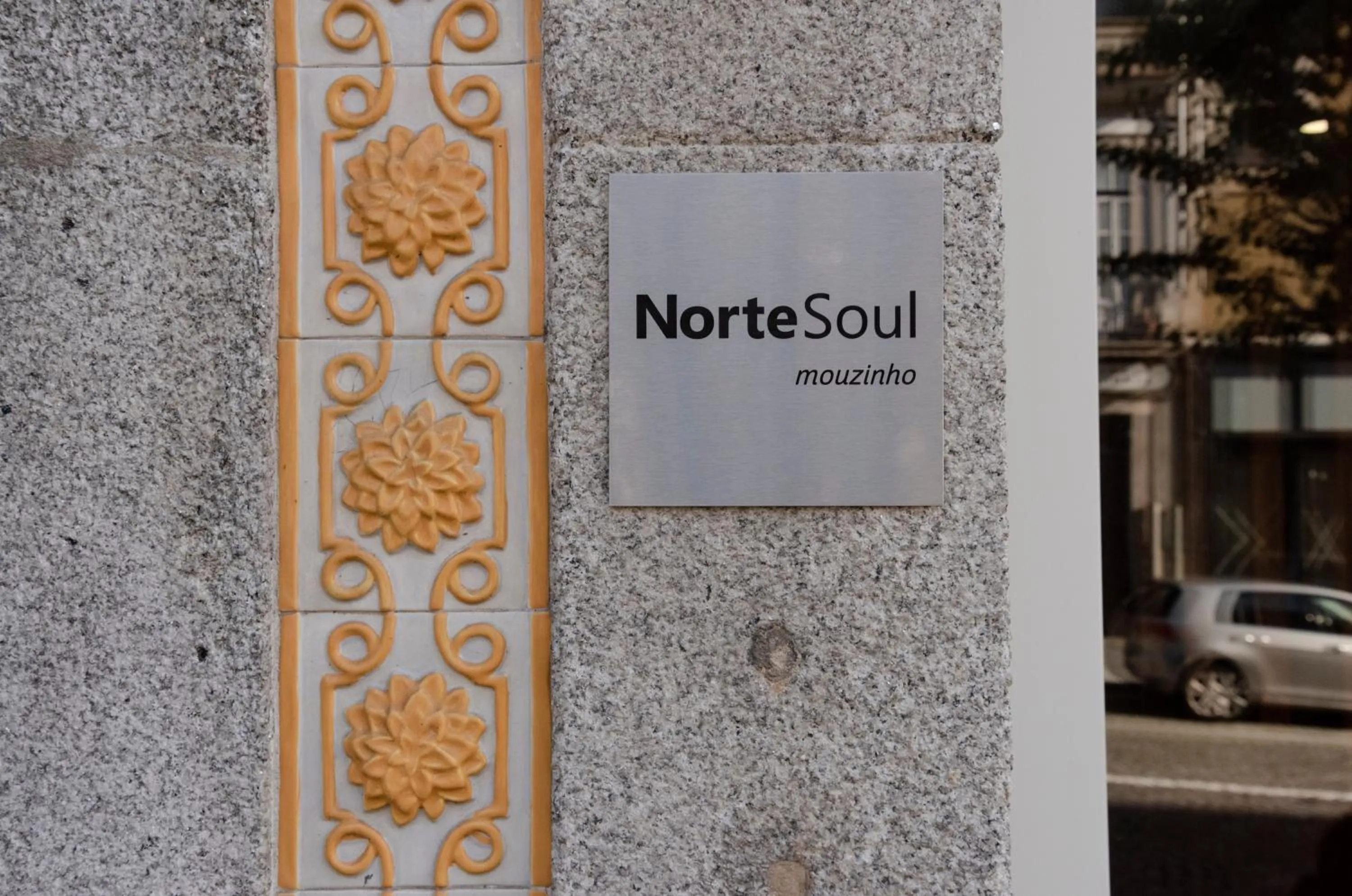 Facade/entrance in NorteSoul Mouzinho