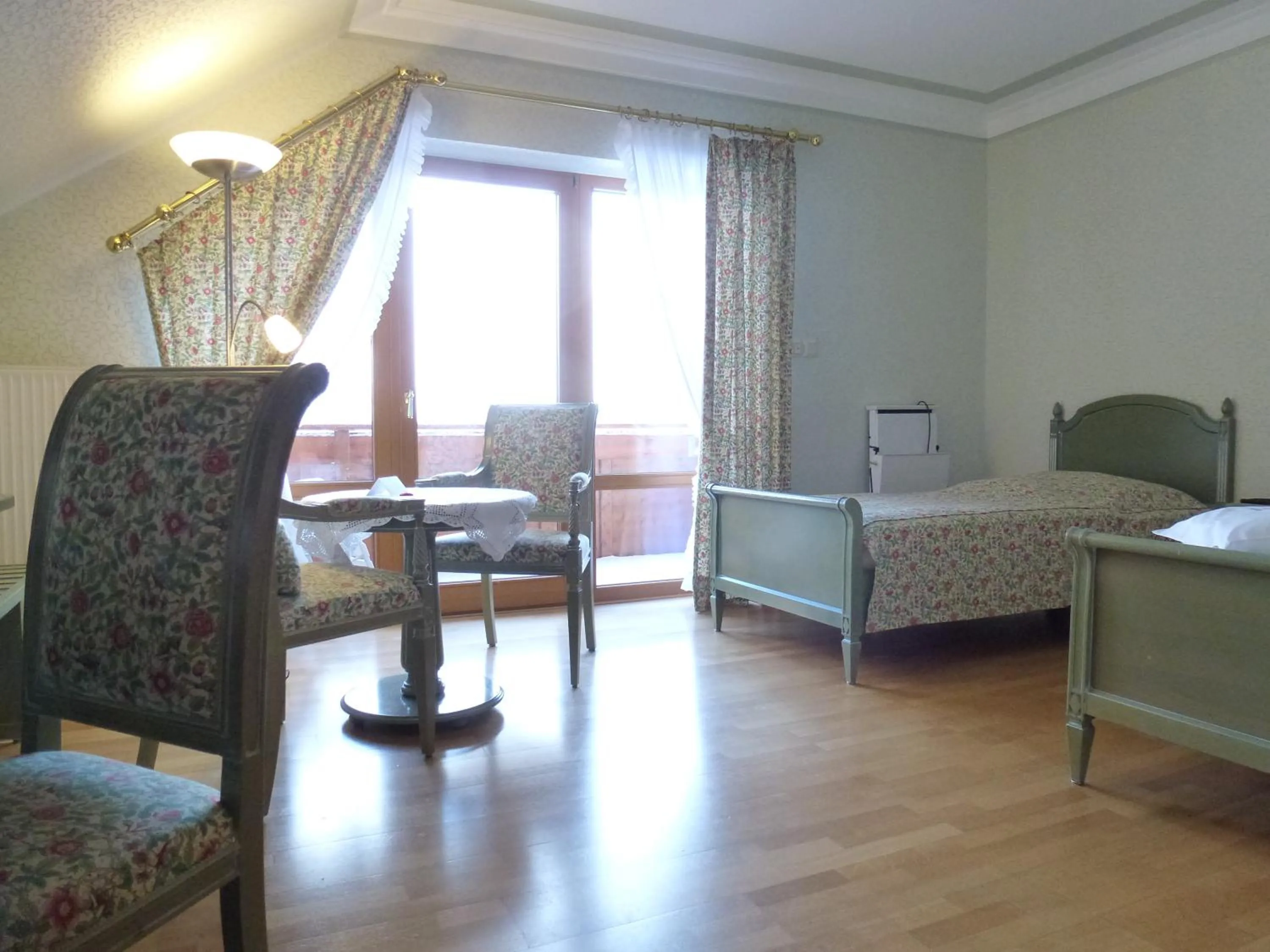 Photo of the whole room, Bed in Landhaus Sonnenhof