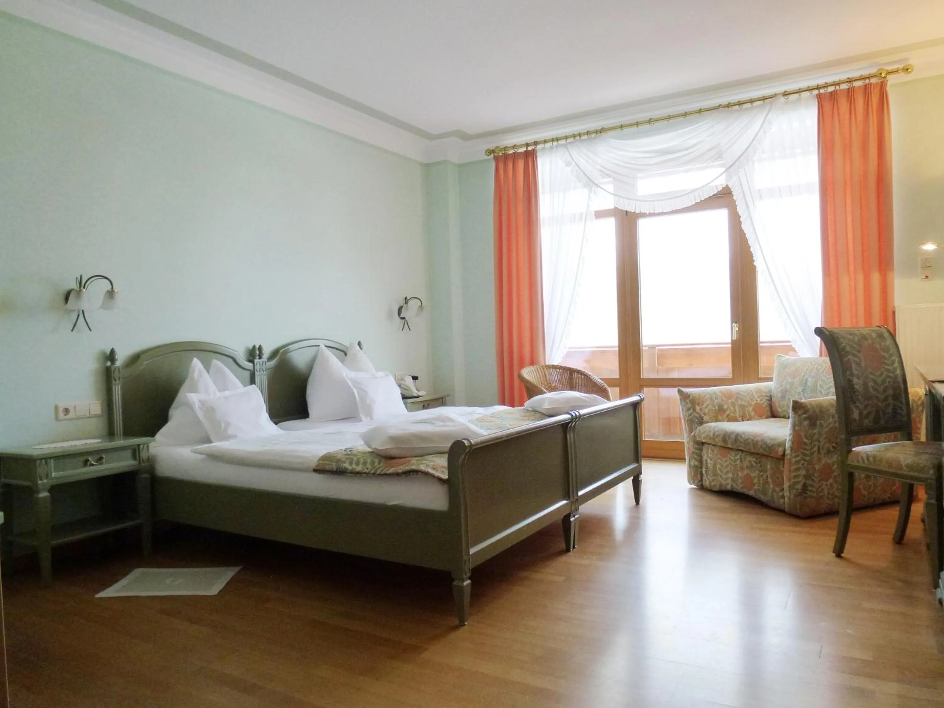 Photo of the whole room, Bed in Landhaus Sonnenhof