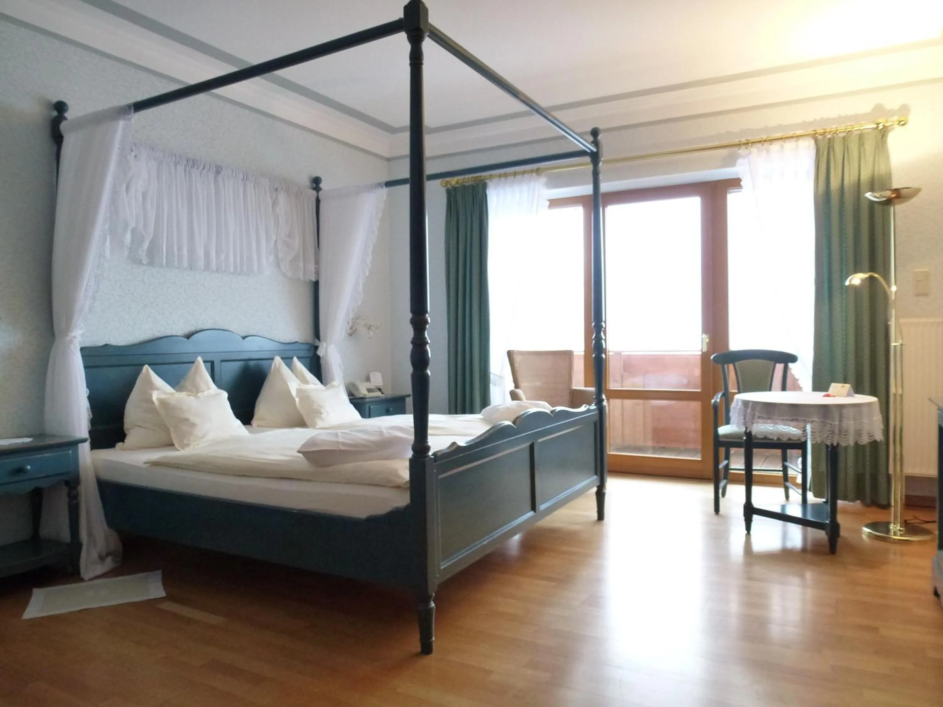 Photo of the whole room, Bed in Landhaus Sonnenhof