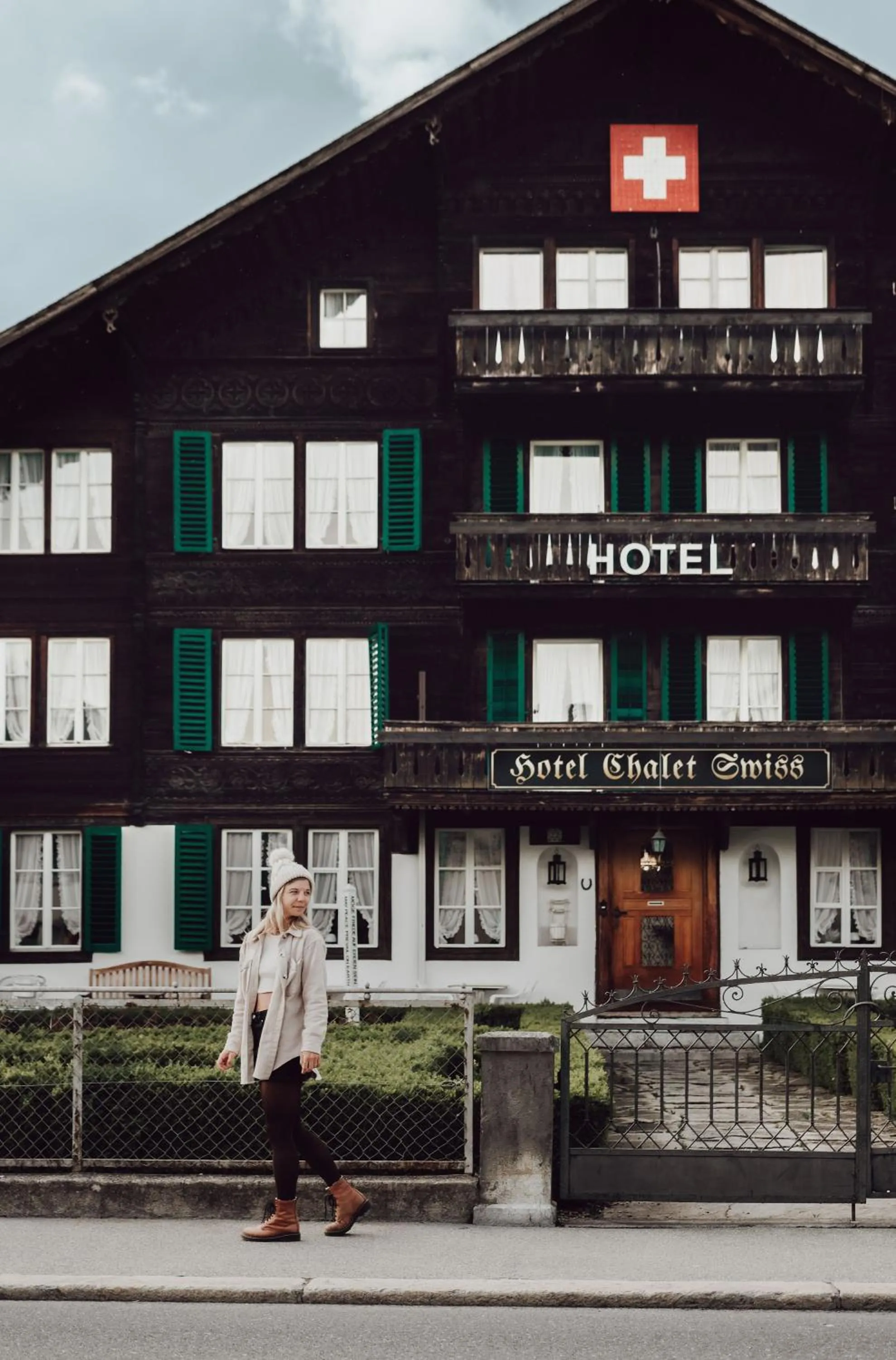Property building in Hotel Chalet Swiss