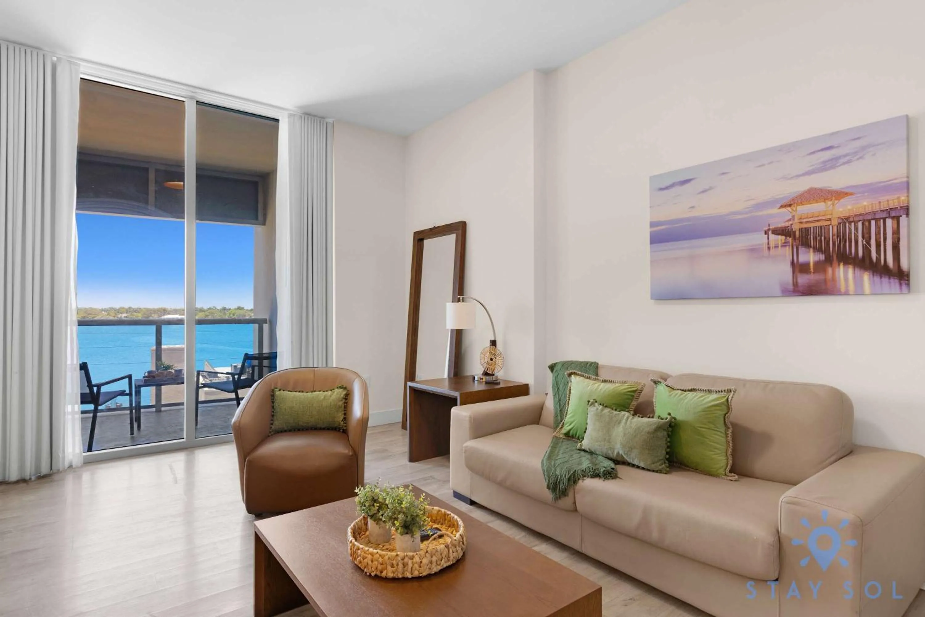Bay View - Rooftop Pool - Hollywood Beach Broad -walk