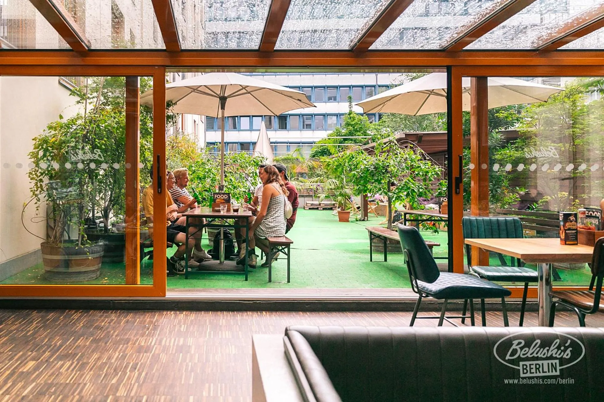 Balcony/Terrace in St Christopher's Inn Berlin - Mitte