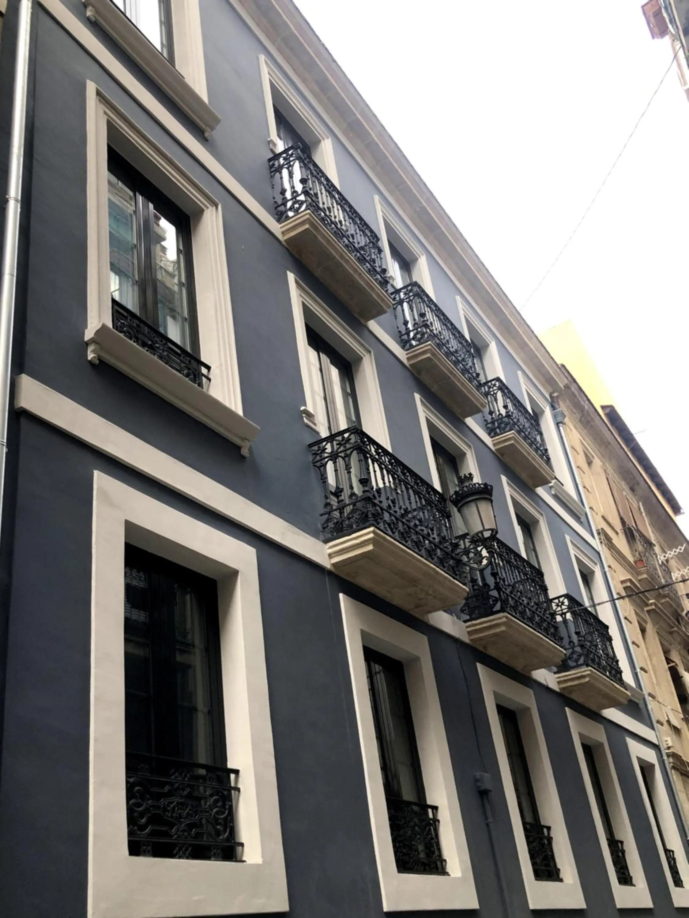 Property building in Arenal Suites Alicante