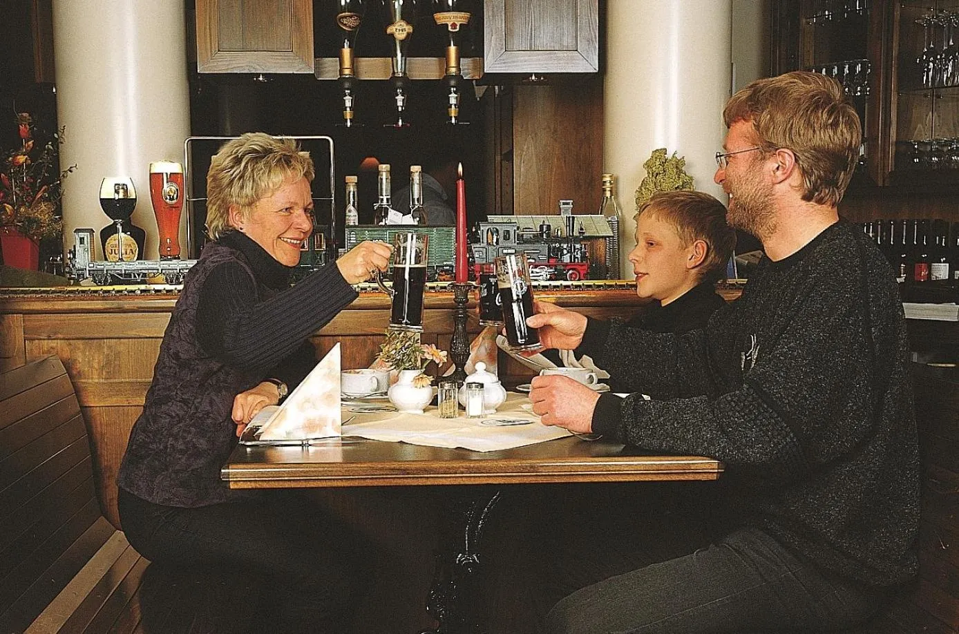 Restaurant/places to eat in Hotel BB Bahnhof Bertsdorf