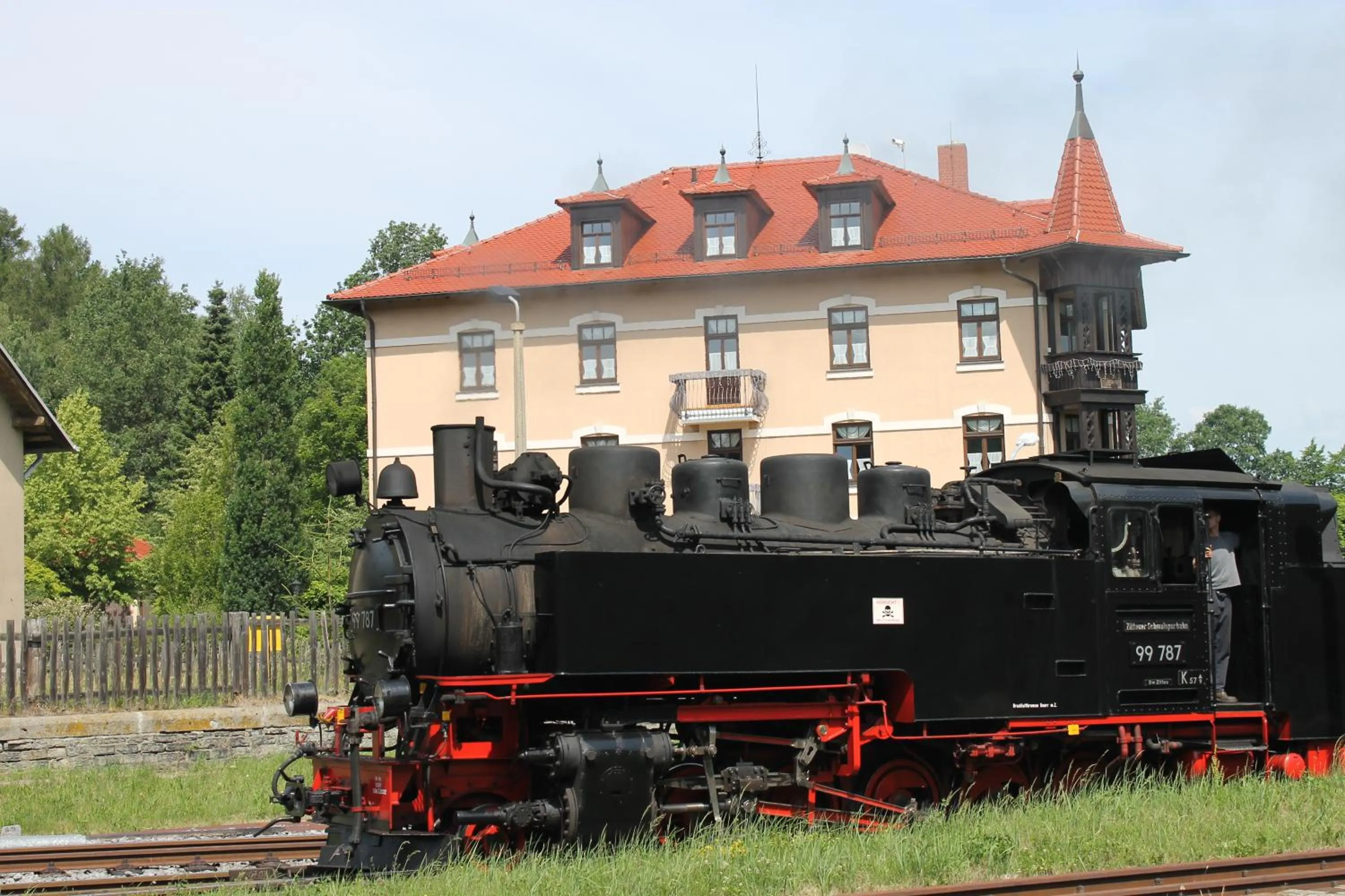 Hotel BB Bahnhof Bertsdorf