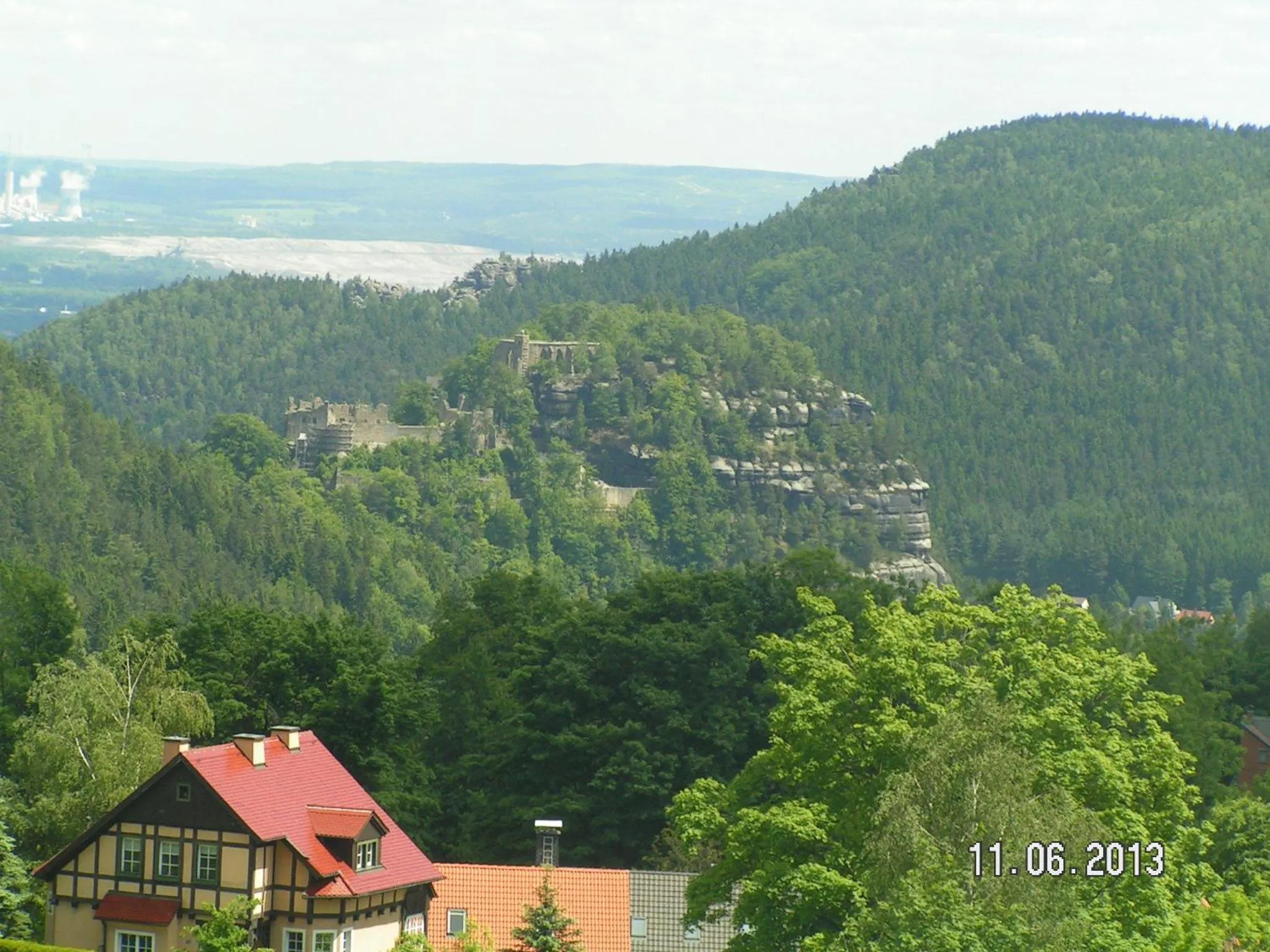 Property building in Hotel BB Bahnhof Bertsdorf
