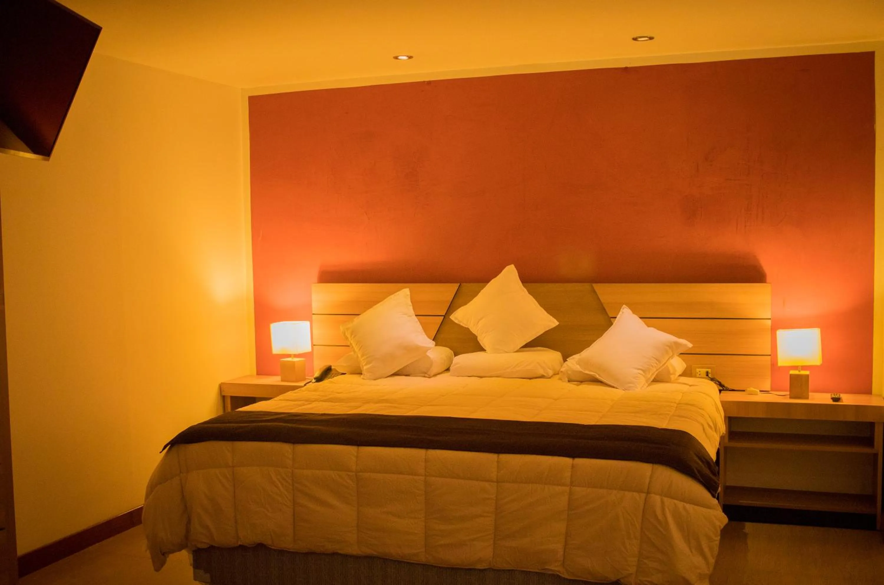 Deluxe Room in Murano Hotel