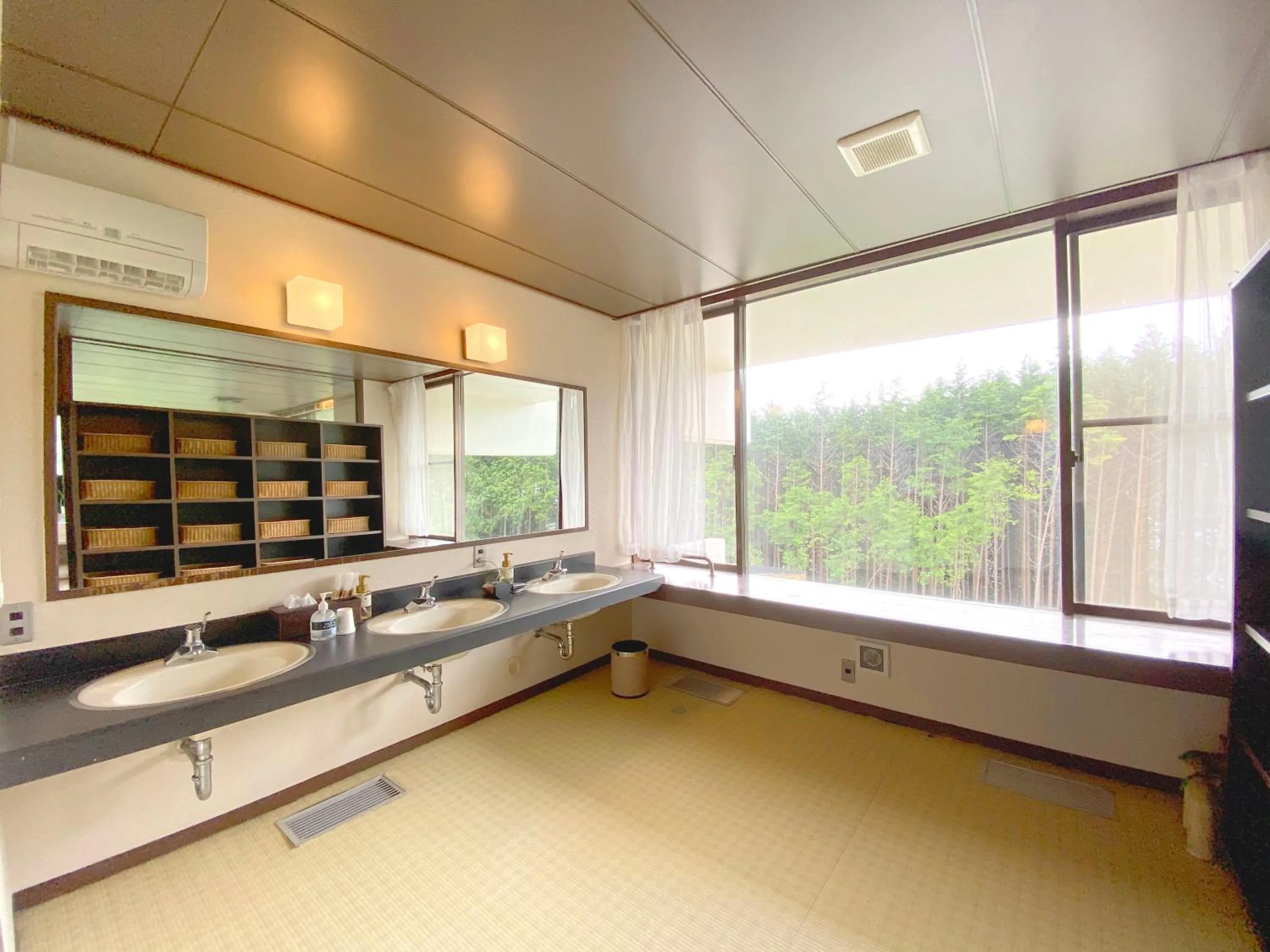 Public Bath in Fuji Yamanakako Resort Hotel