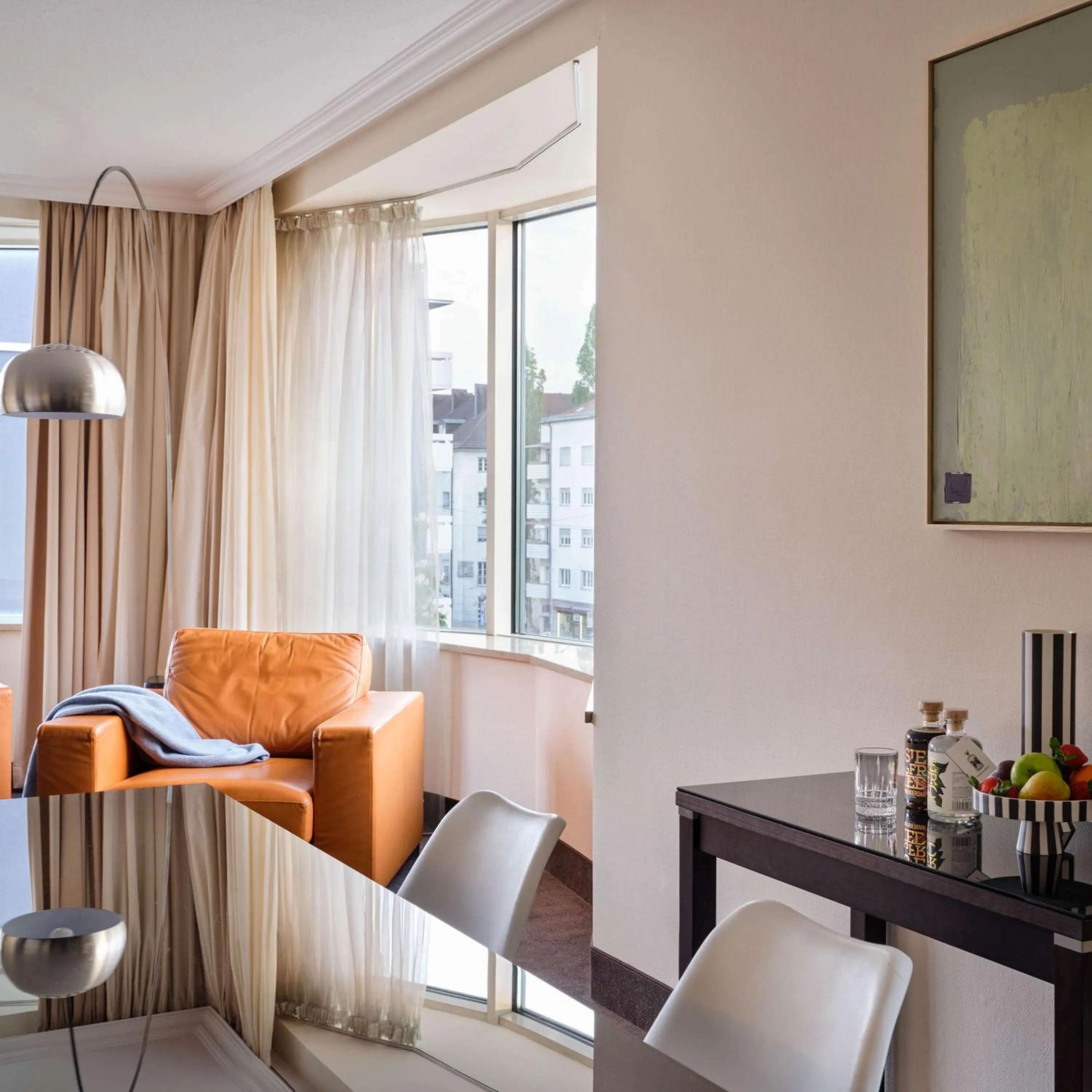 Photo of the whole room in Flemings Hotel München-Schwabing