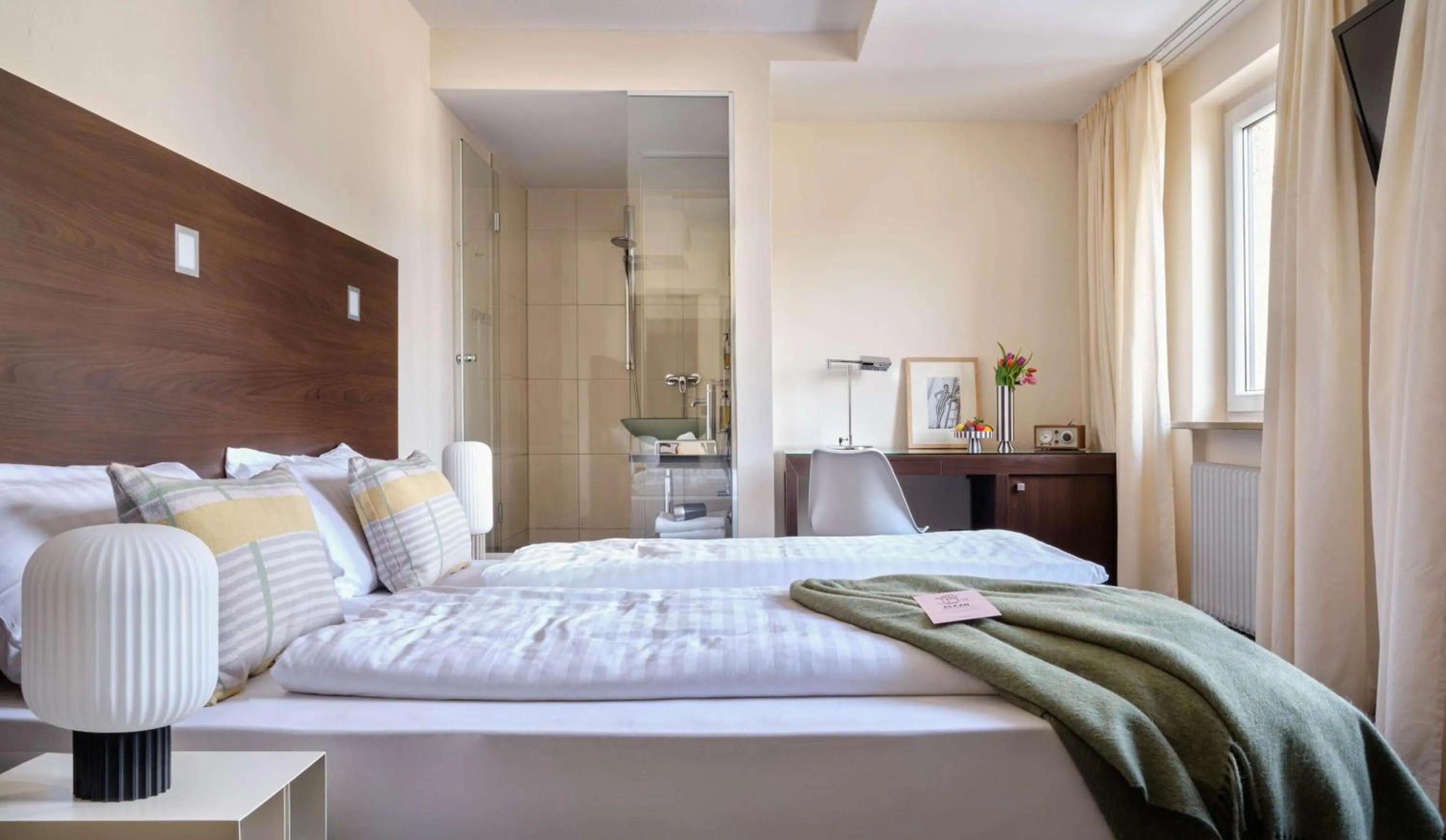 Bedroom, Bed in Flemings Hotel München-Schwabing