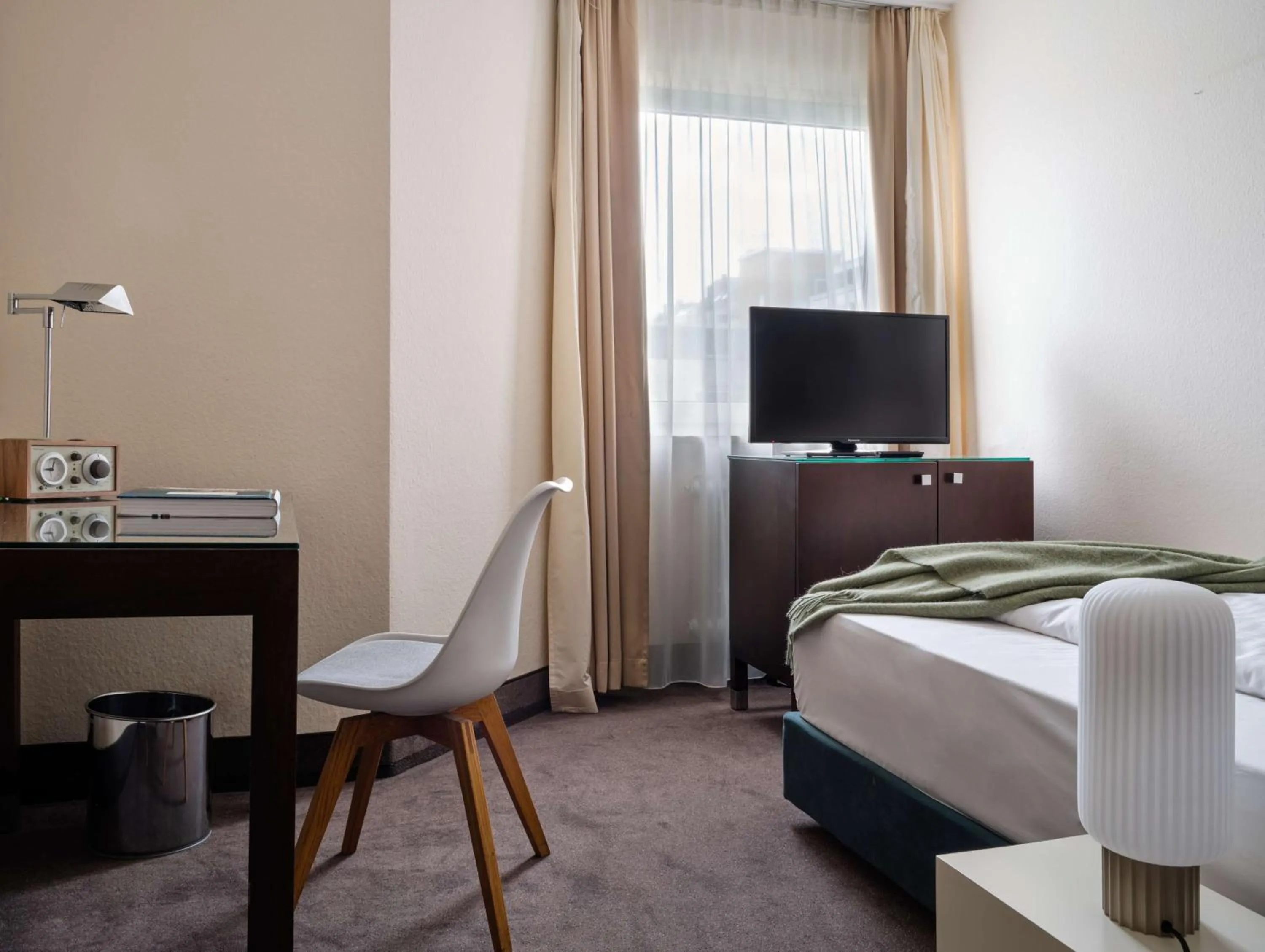 Bedroom, Bed in Flemings Hotel München-Schwabing