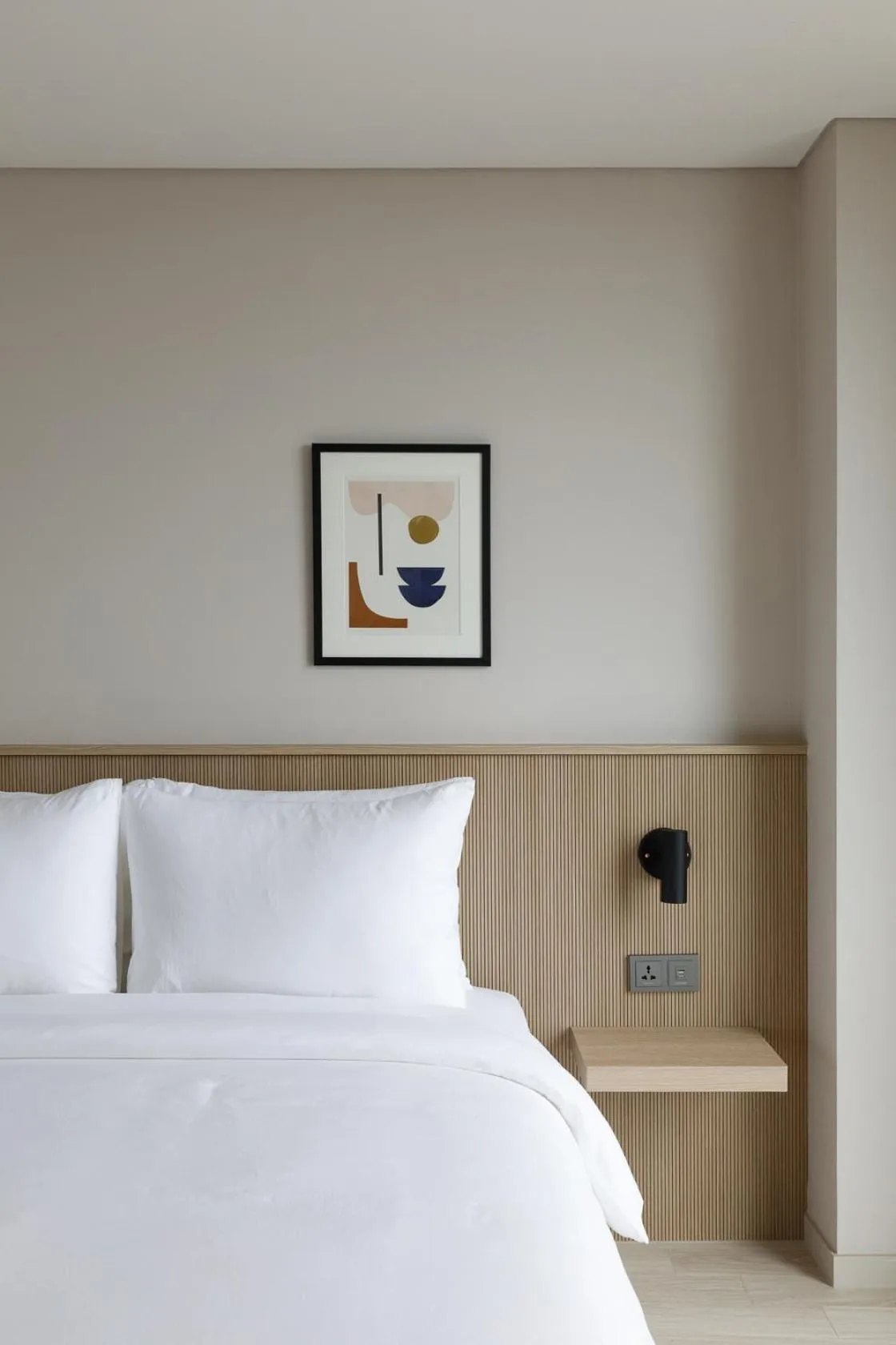 Bed in The Week & Resort