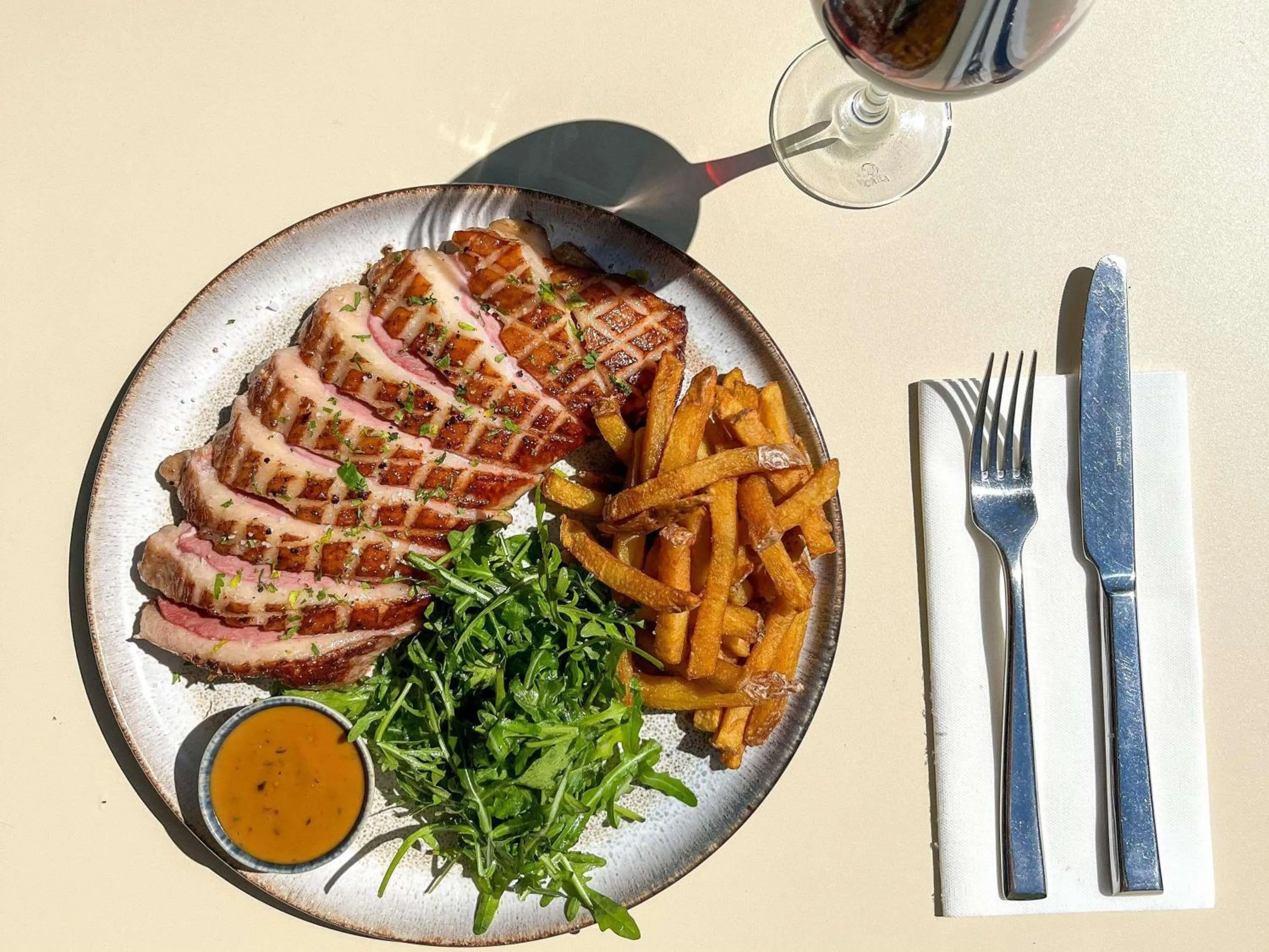 Restaurant/places to eat in ibis Styles Bordeaux Lac Bruges