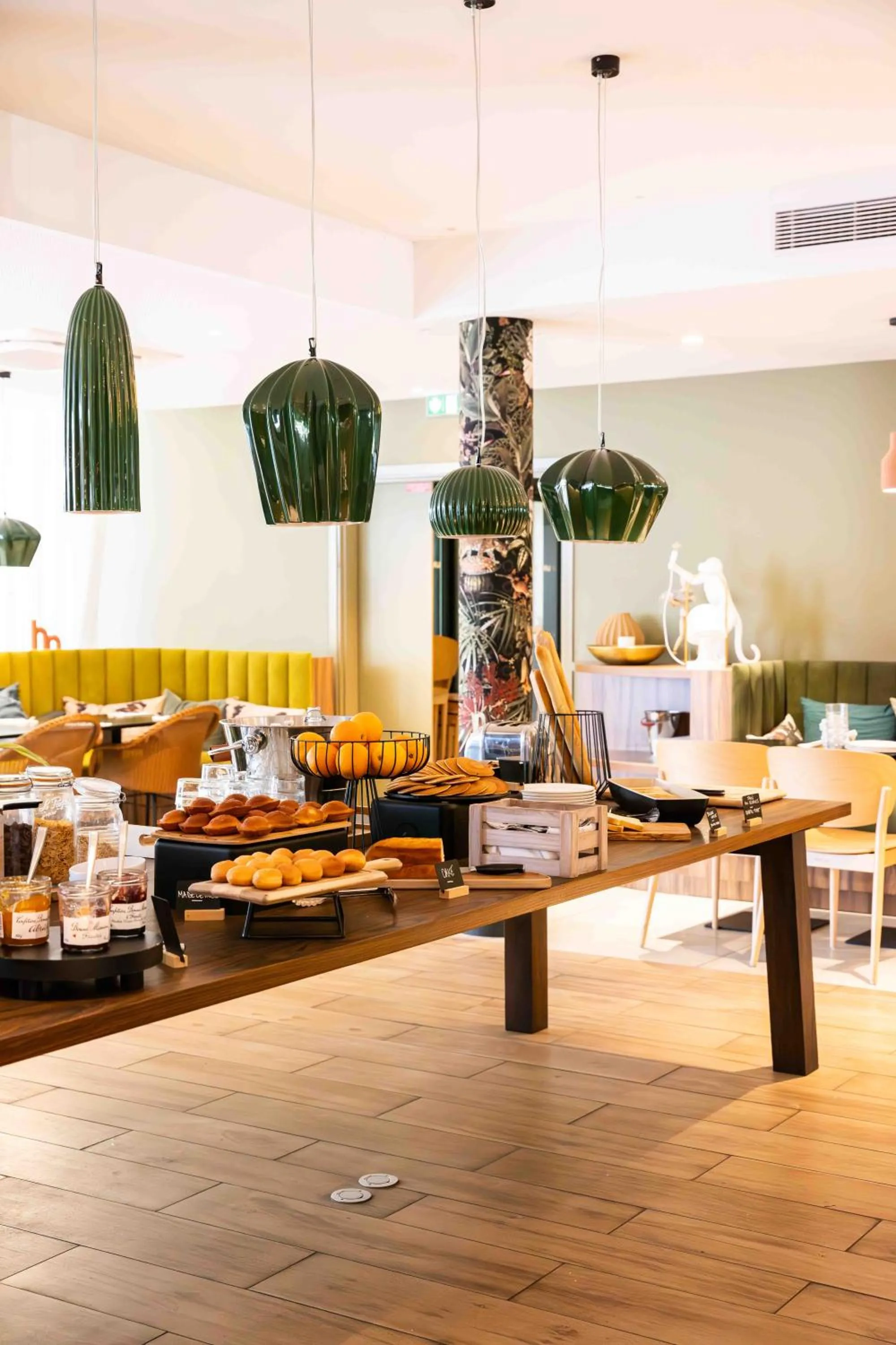 Breakfast in Live Hotels Bordeaux Lac