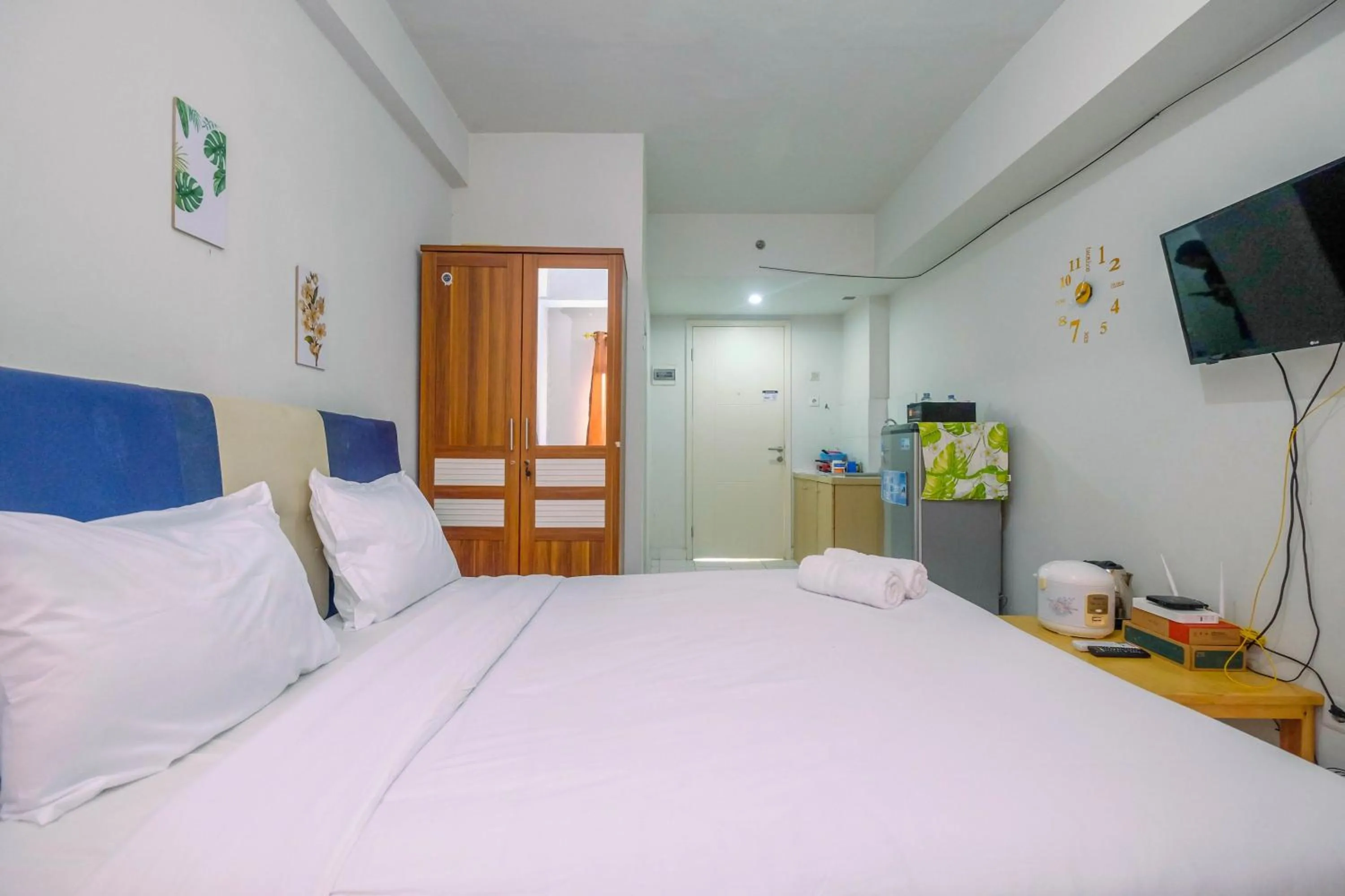 Bed in Comfortable and Homey Studio Apartment at Dramaga Tower near IPB By Travelio