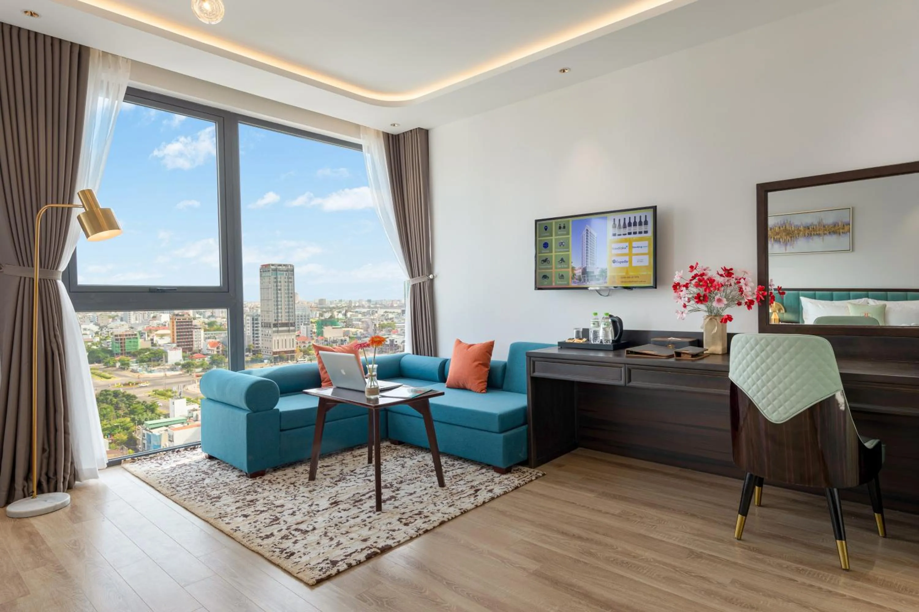 TV and multimedia in Cordial Grand Hotel Da Nang Beach - Infinity Rooftop Pool