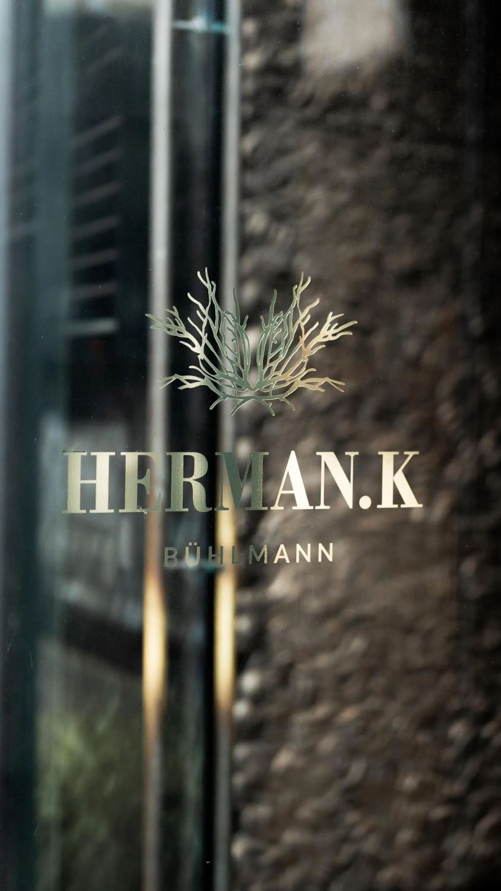 the Socialist, a Tribute Portfolio Hotel