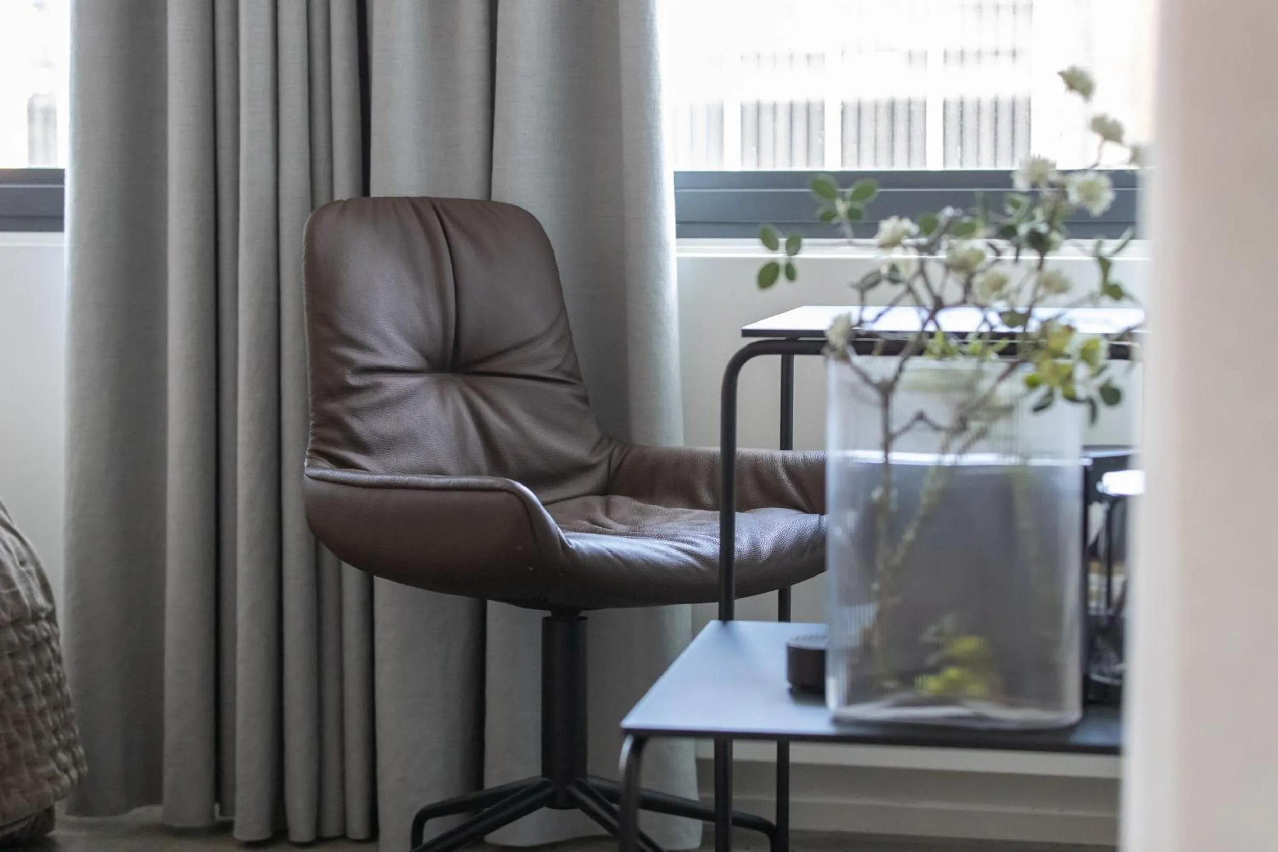 the Socialist, a Tribute Portfolio Hotel