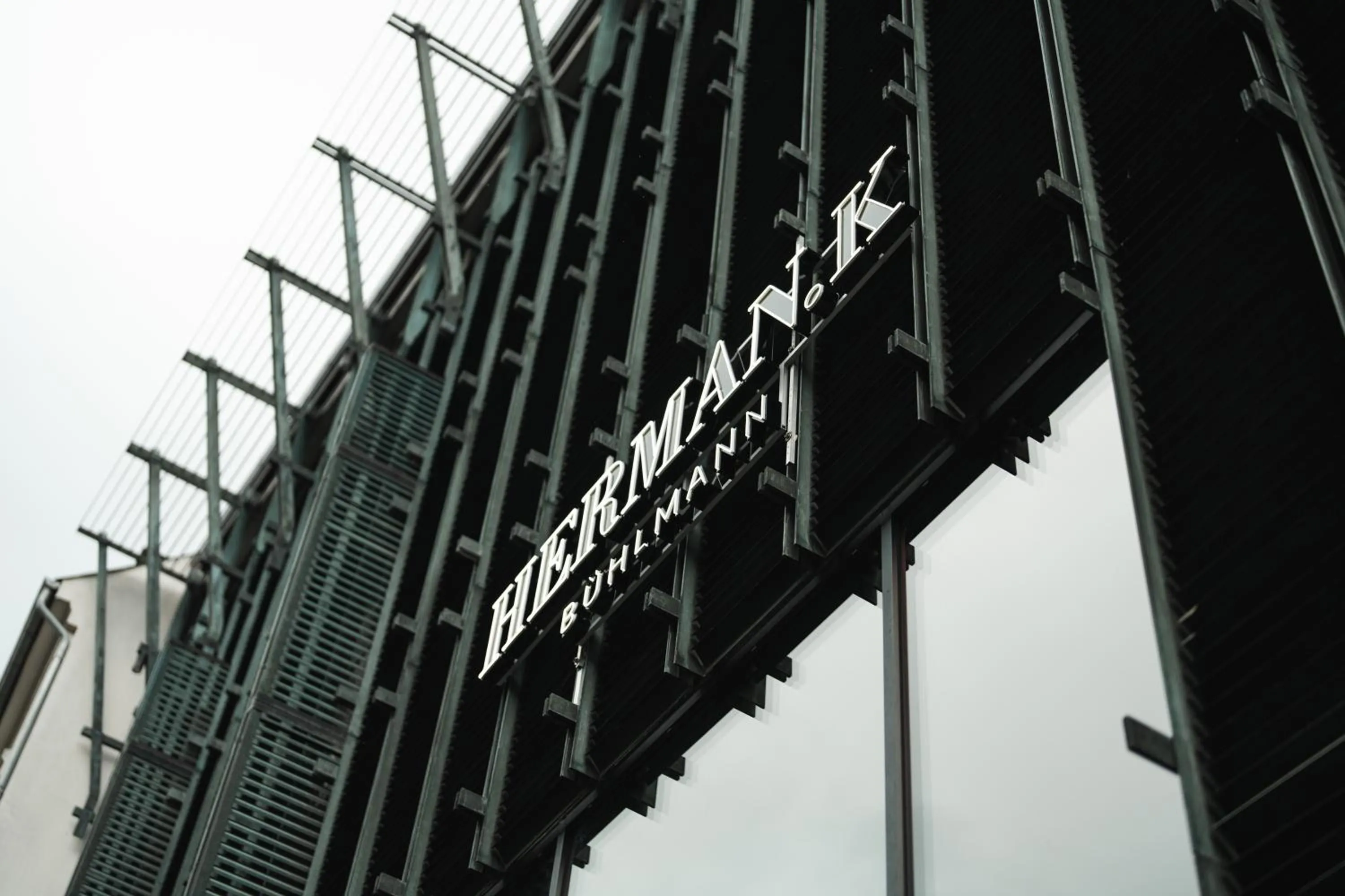 the Socialist, a Tribute Portfolio Hotel