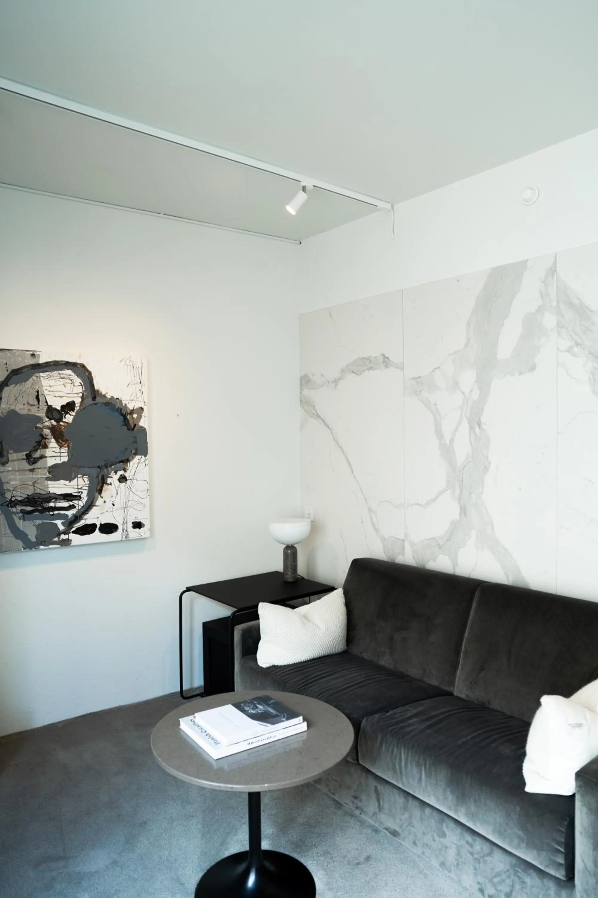 the Socialist, a Tribute Portfolio Hotel