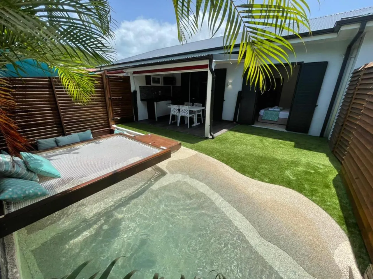 Garden in Kawan Bay Suites