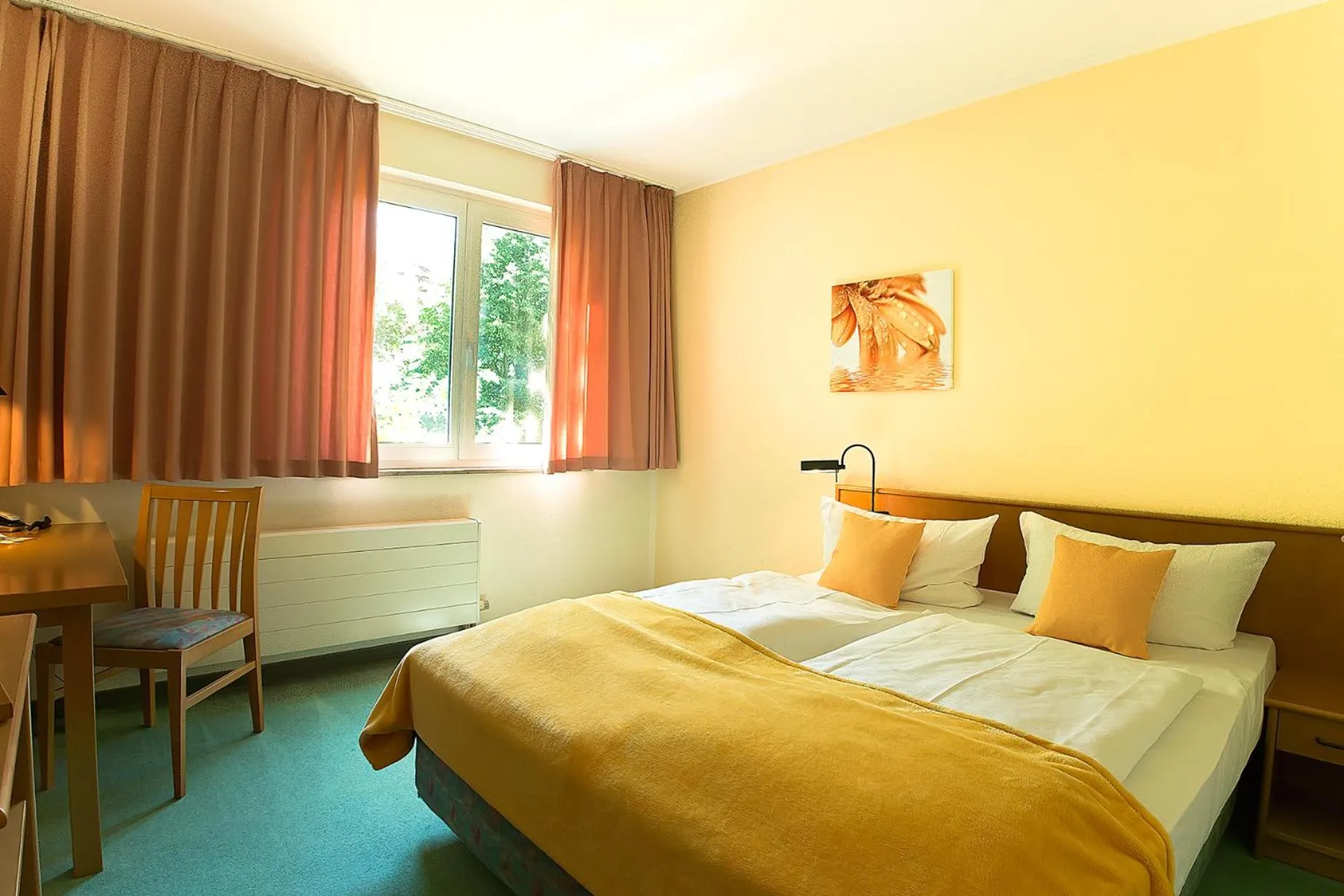 Bed in Apart Hotel Gera