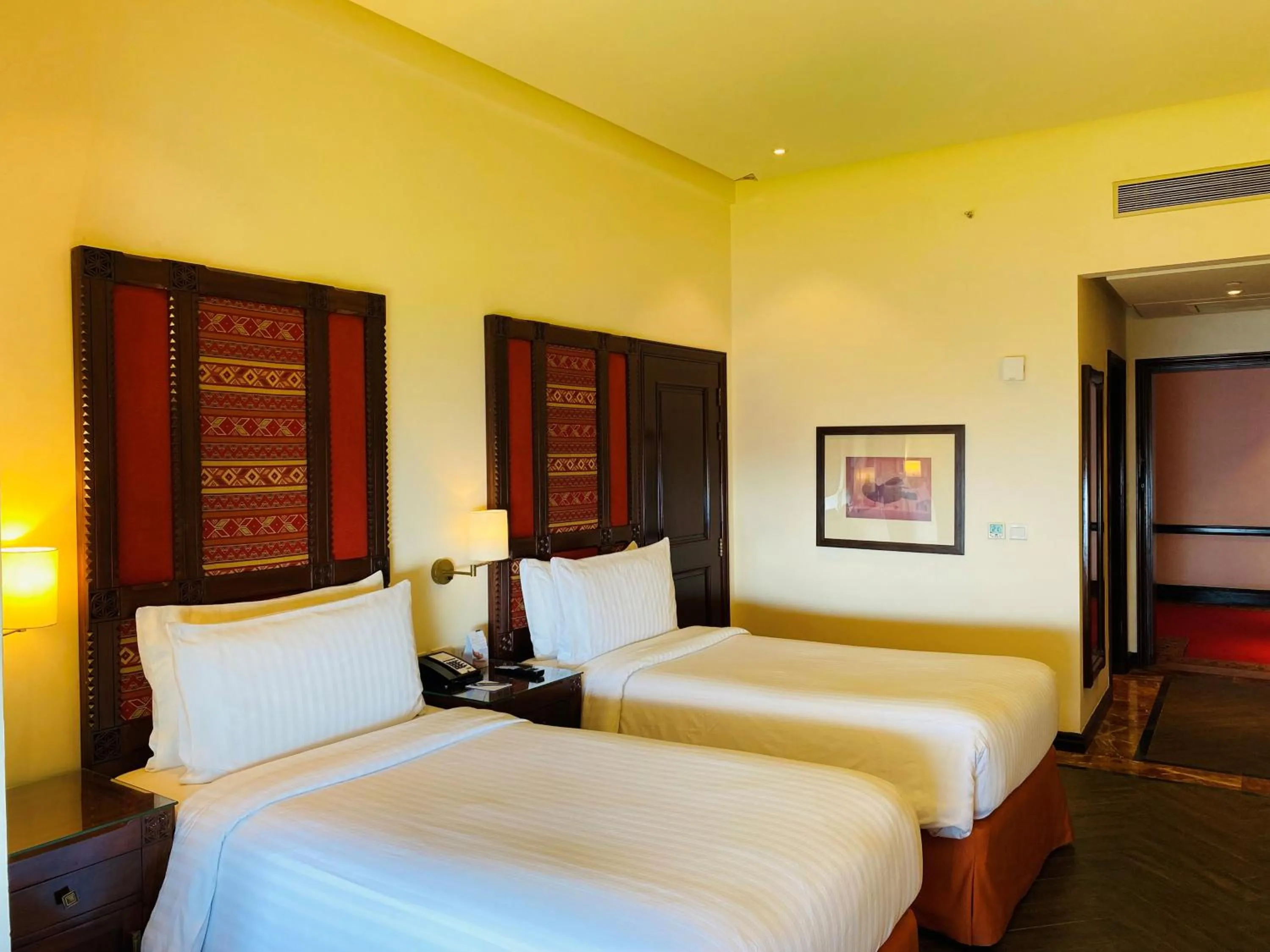 Bedroom, Bed in Pearl Continental Hotel Malam Jabba