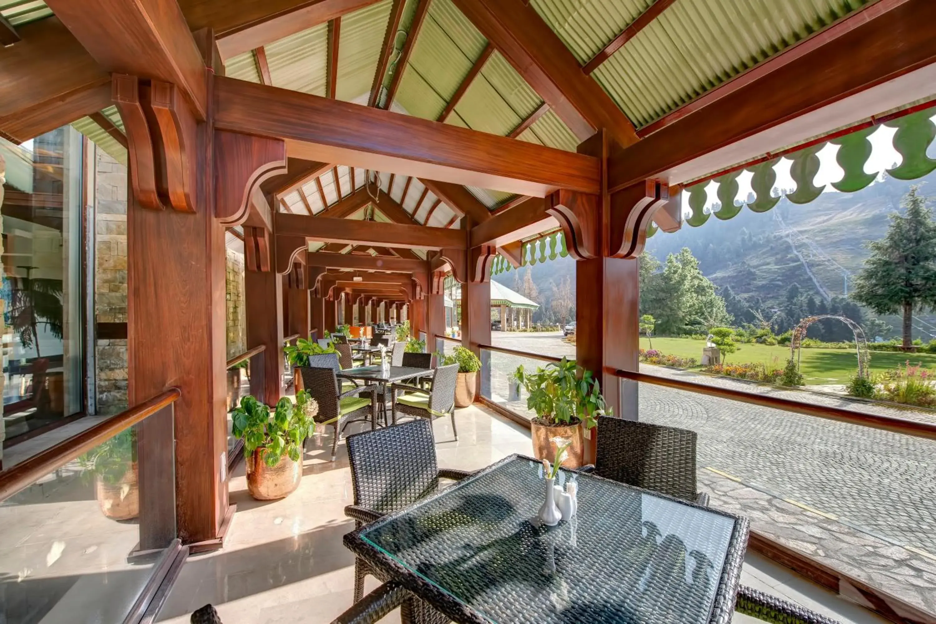 Restaurant/places to eat in Pearl Continental Hotel Malam Jabba Restaurant/places to eat in Pearl Continental Hotel Malam Jabba