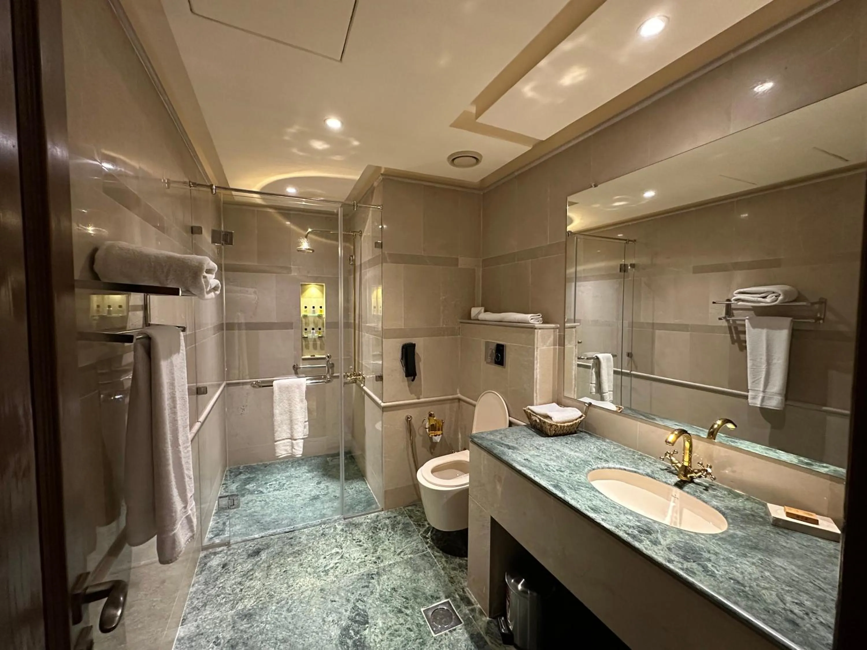 Bathroom in Pearl Continental Hotel Malam Jabba