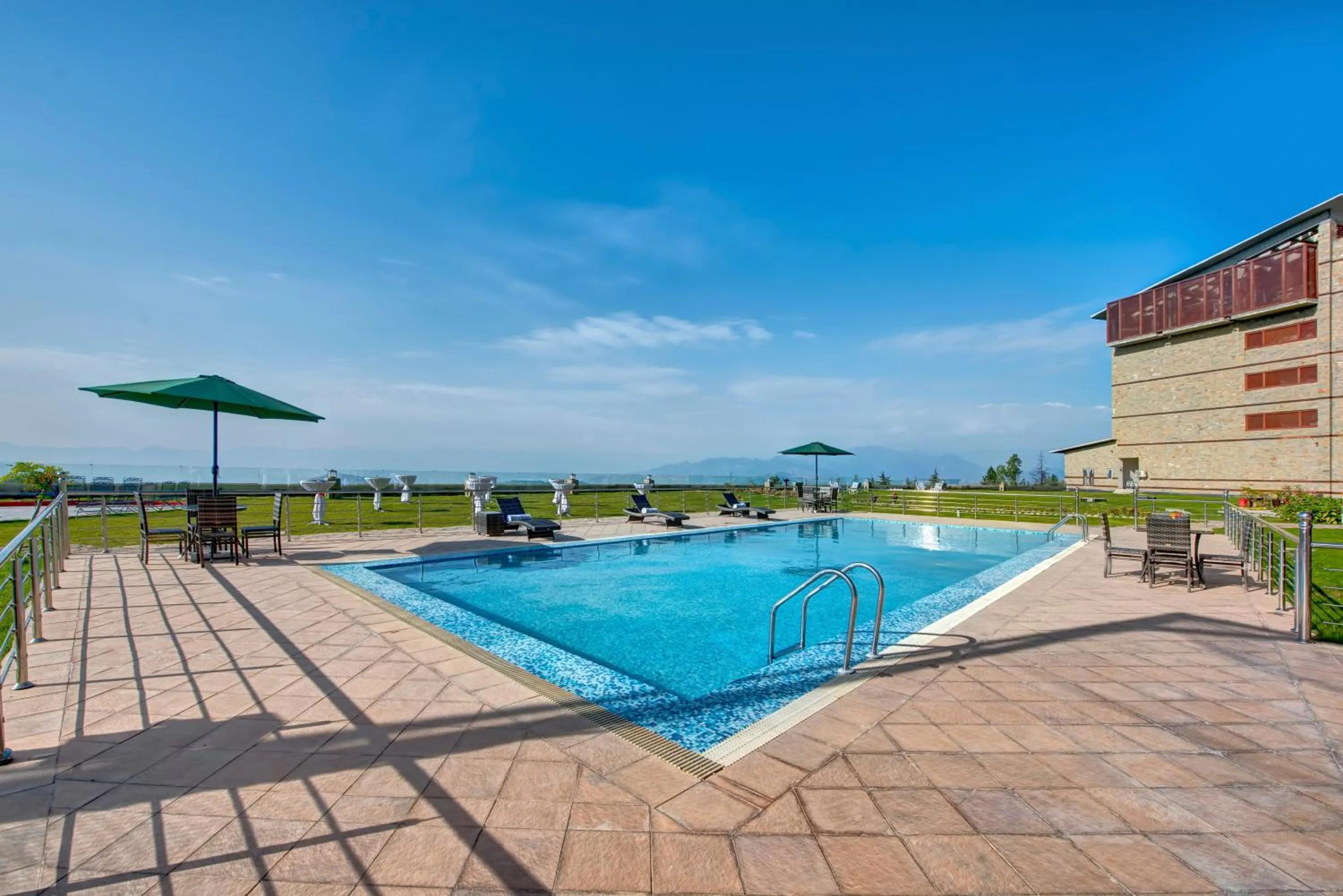 Pool view in Pearl Continental Hotel Malam Jabba