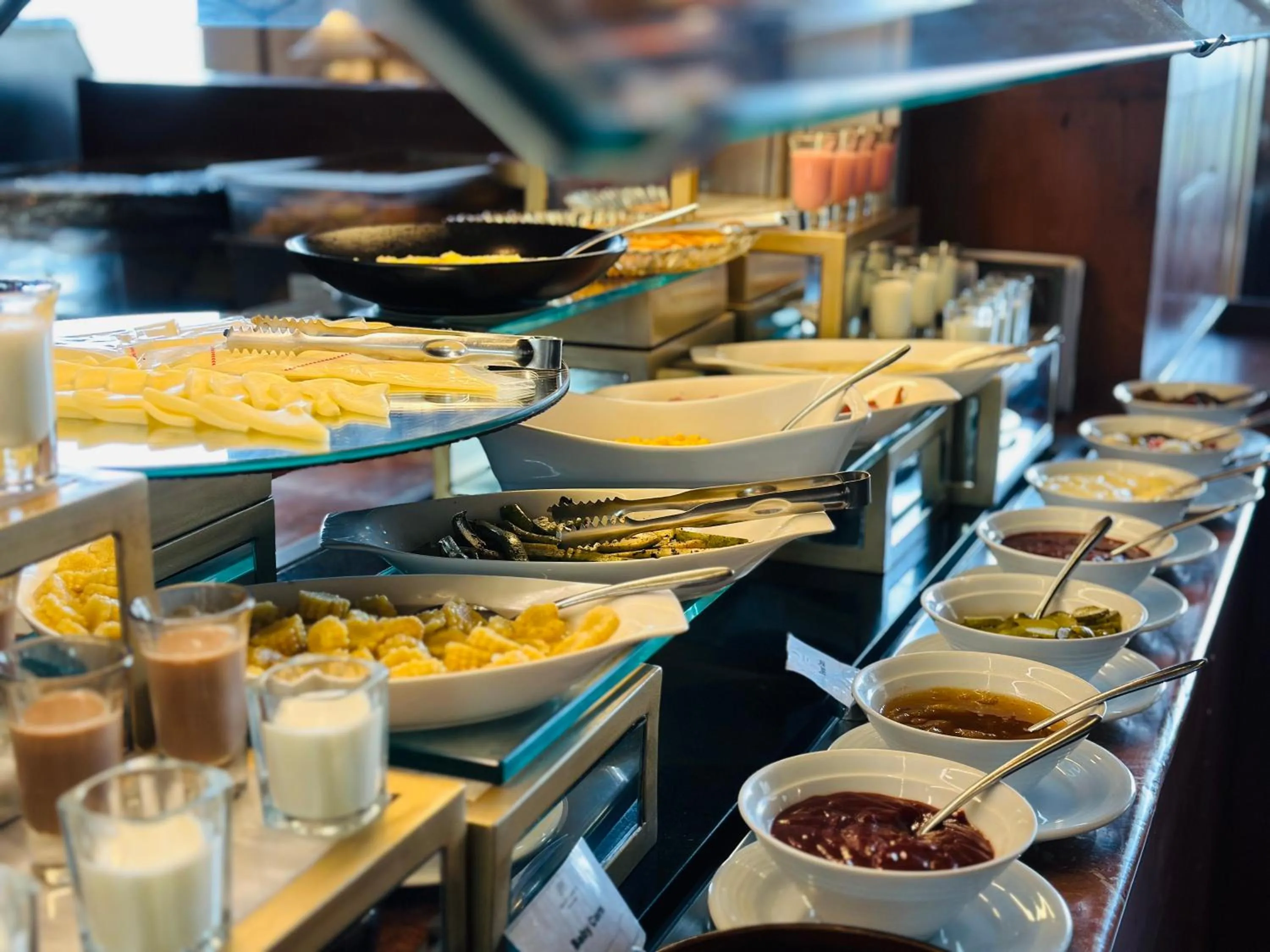 Buffet breakfast in Pearl Continental Hotel Malam Jabba