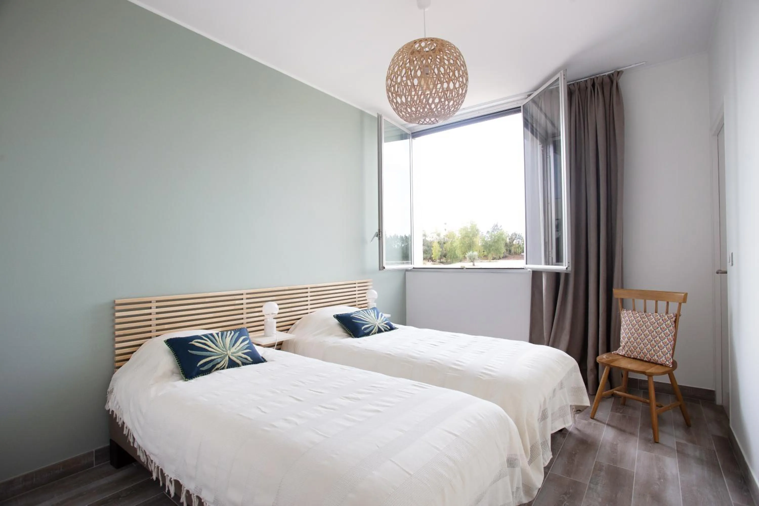 Bedroom, Bed in Les Etangs de la Bassée