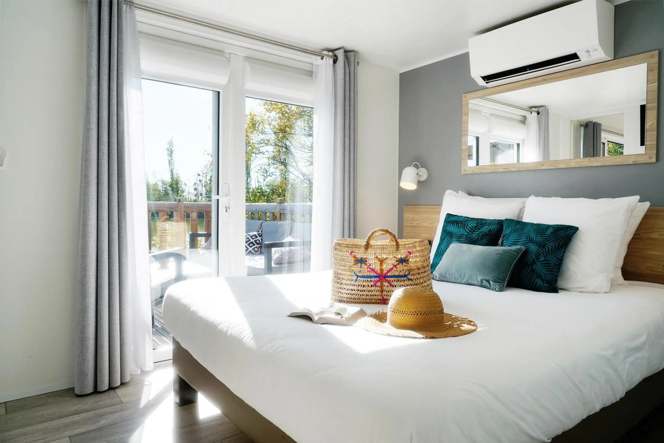 Bed in Les Etangs de la Bassée