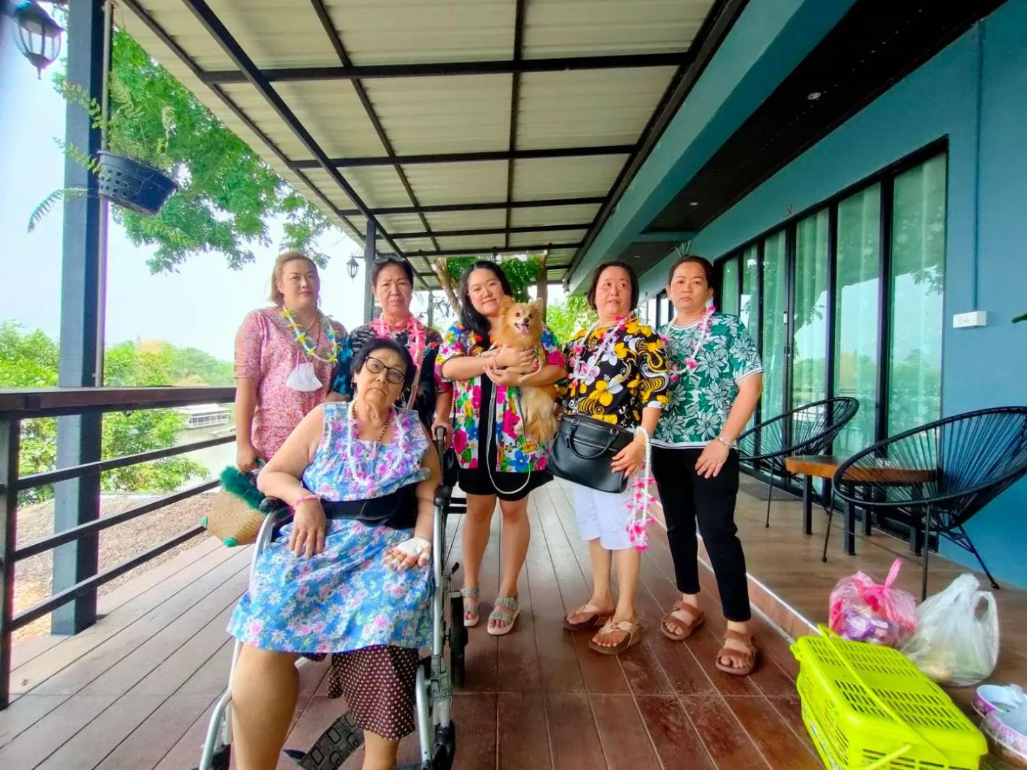 group of guests in Rimwang The River Life