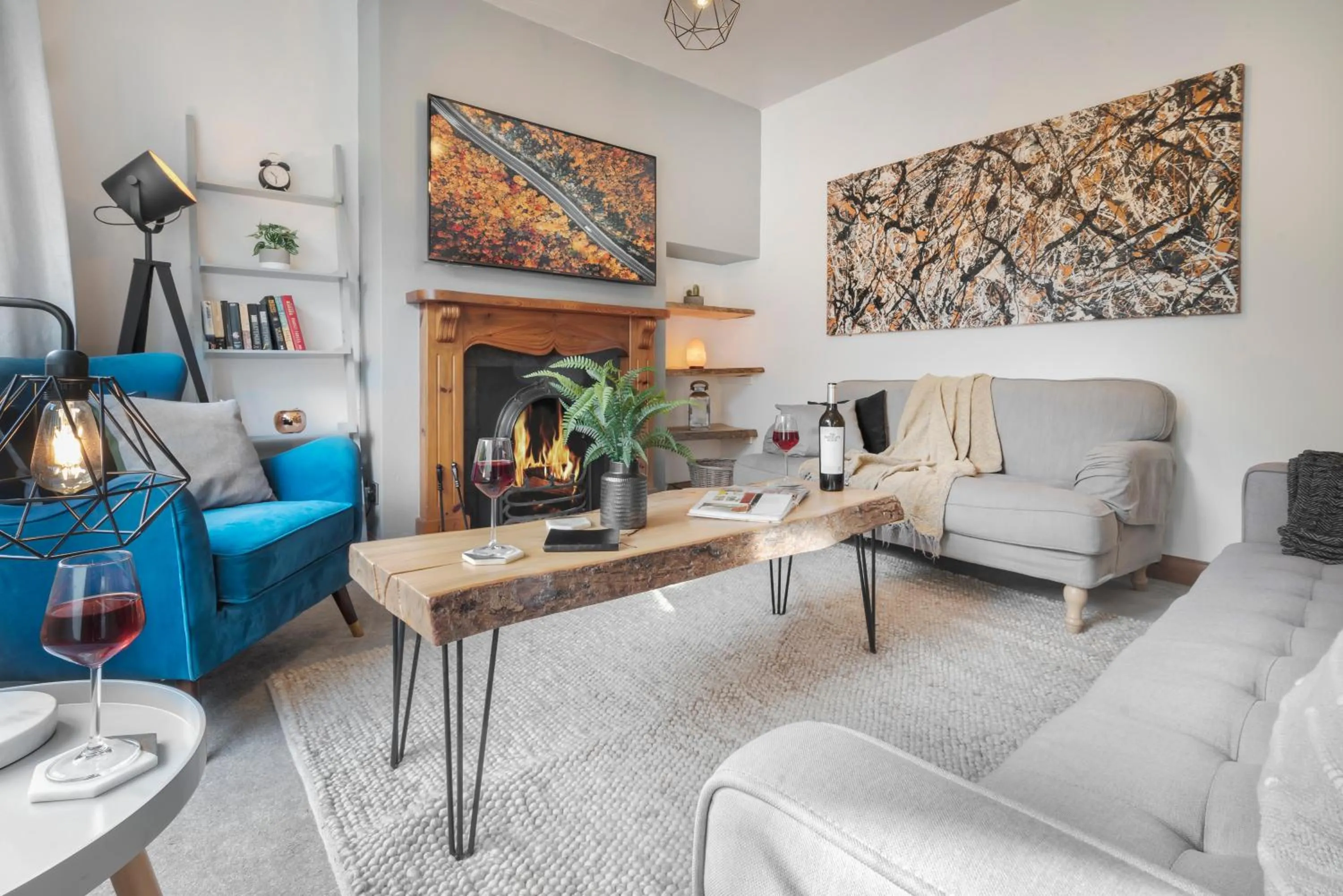 Living room in Ellerthwaite Place X3 Bed House with Hot Tub in Central Windermere - Ridgestone