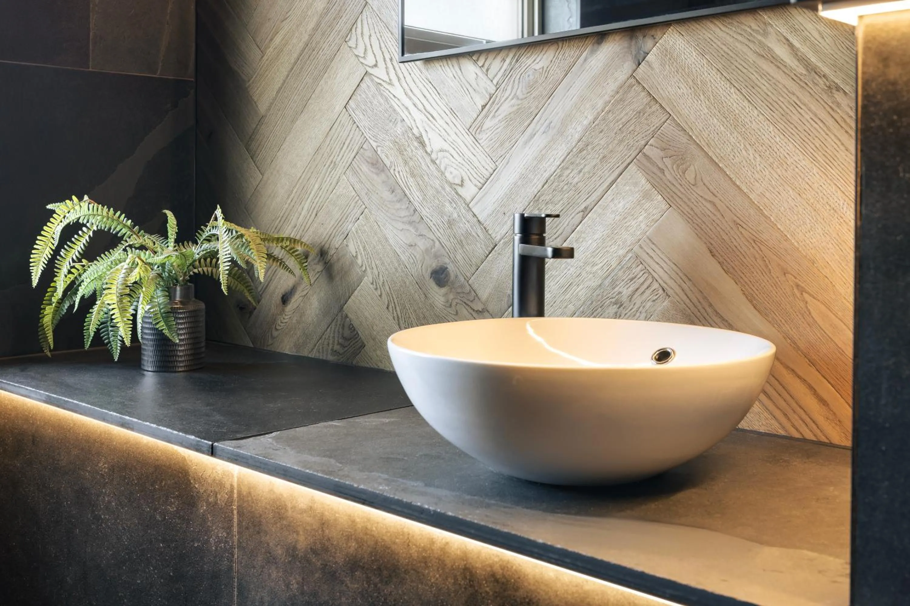 Bathroom in Ellerthwaite Place X3 Bed House with Hot Tub in Central Windermere - Ridgestone