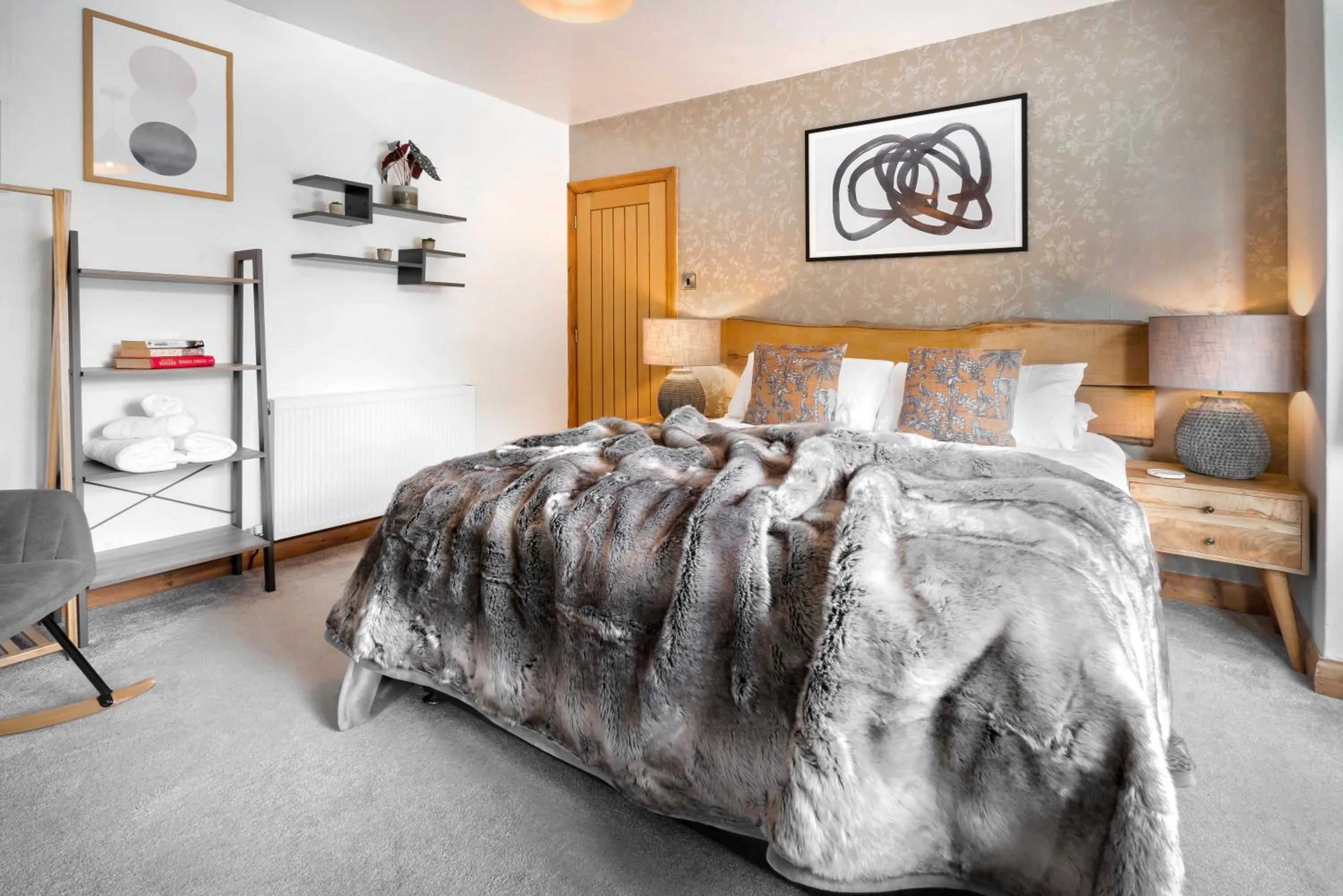 Bed in Ellerthwaite Place X3 Bed House with Hot Tub in Central Windermere - Ridgestone
