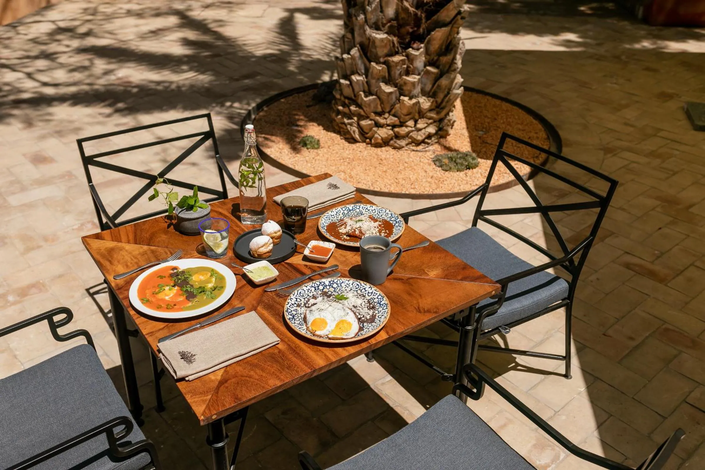 Restaurant/places to eat in Hotel Casa Santo Origen